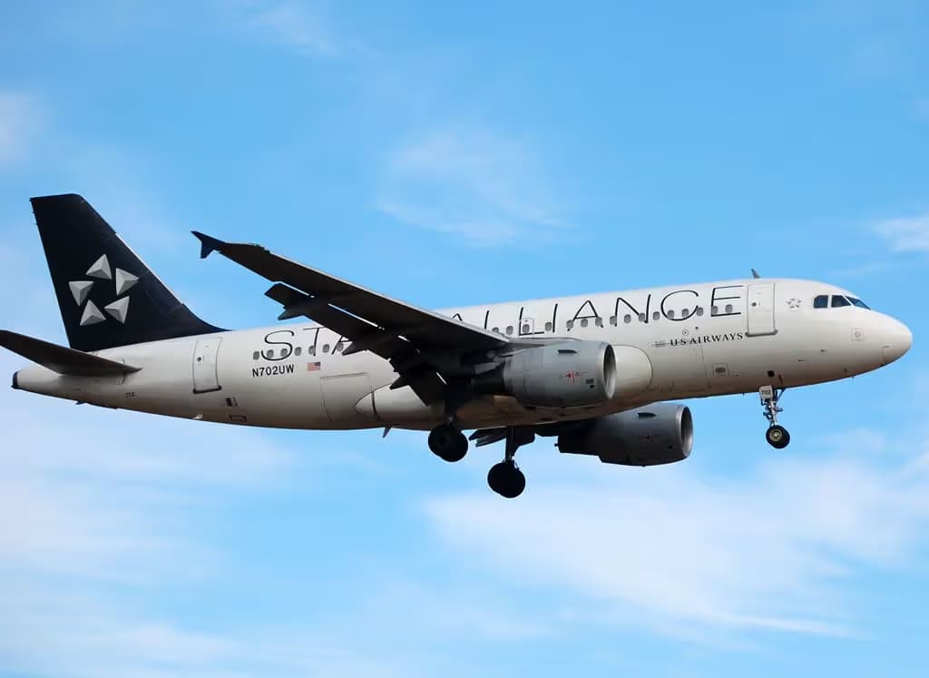 N702UW — Airbus