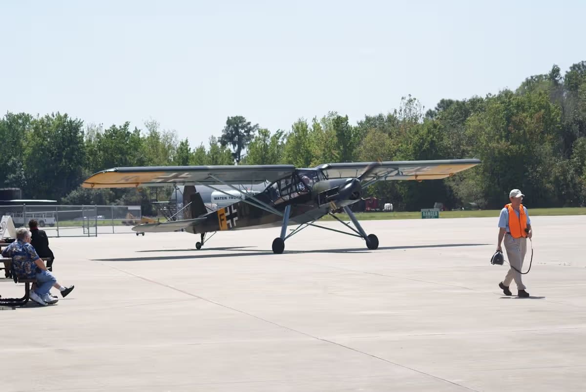 Unidentified — Warbird