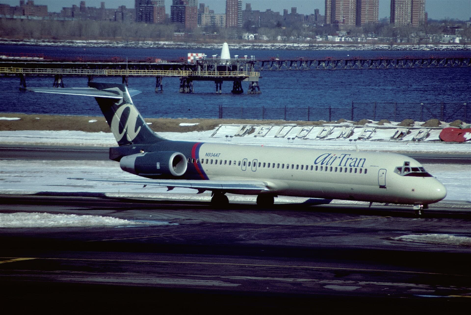 N934AT — Aircraft