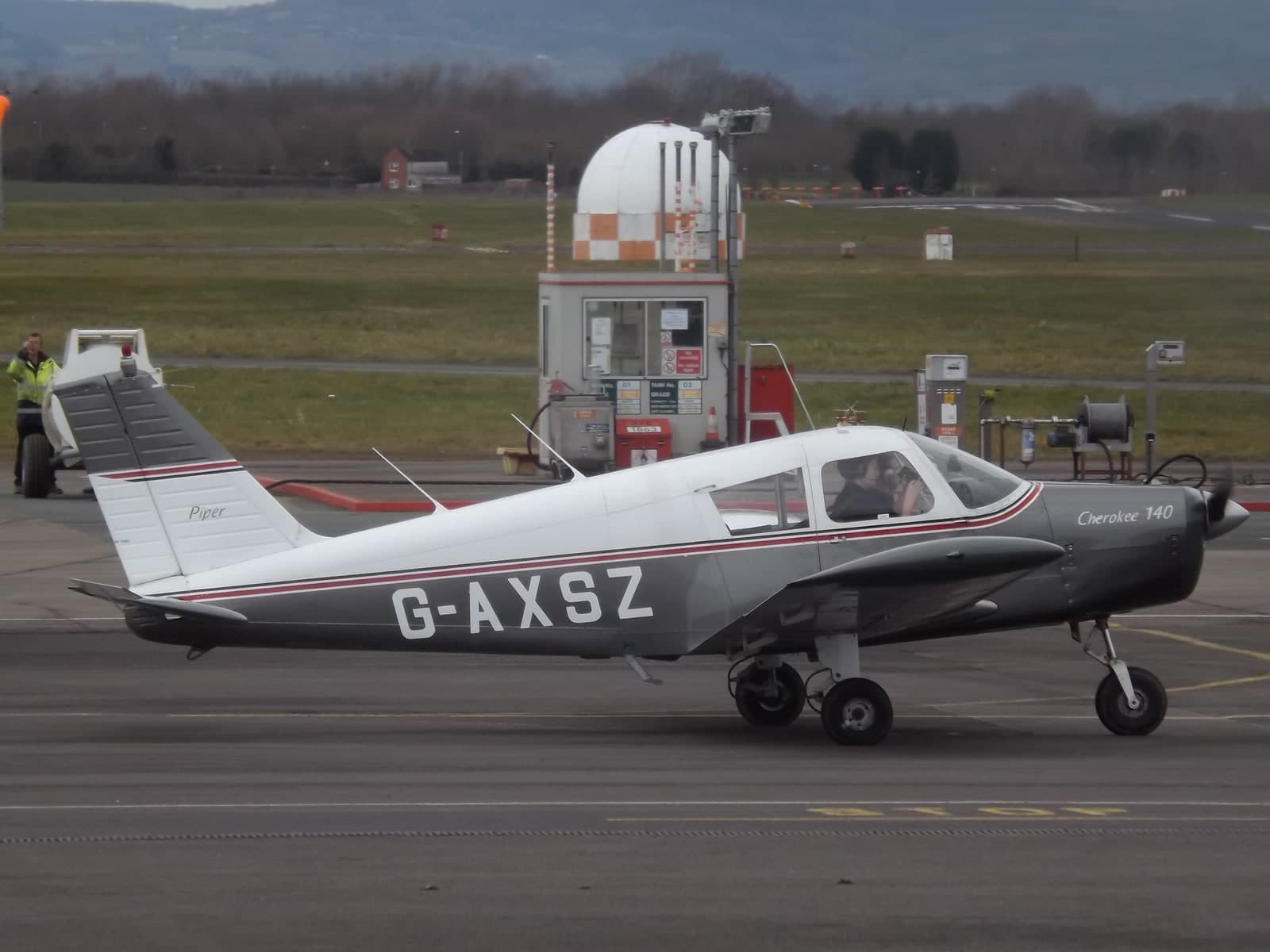 G-AXSZ — Piper