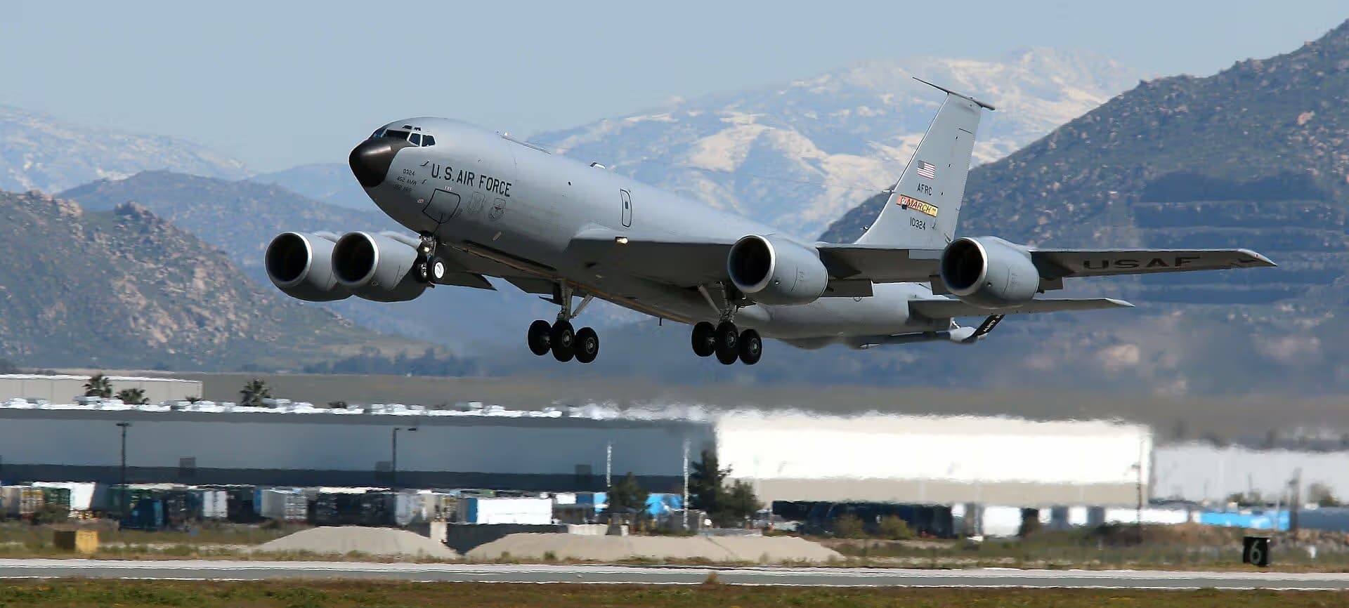 Unidentified — Boeing