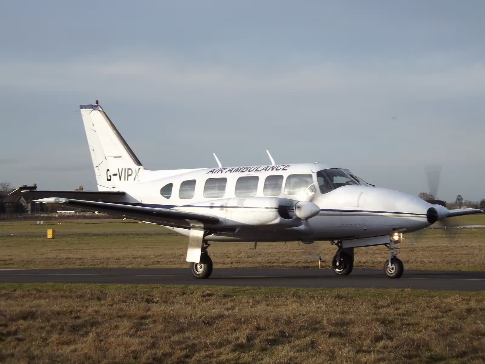 G-VIPX — Twin-engine aircraft