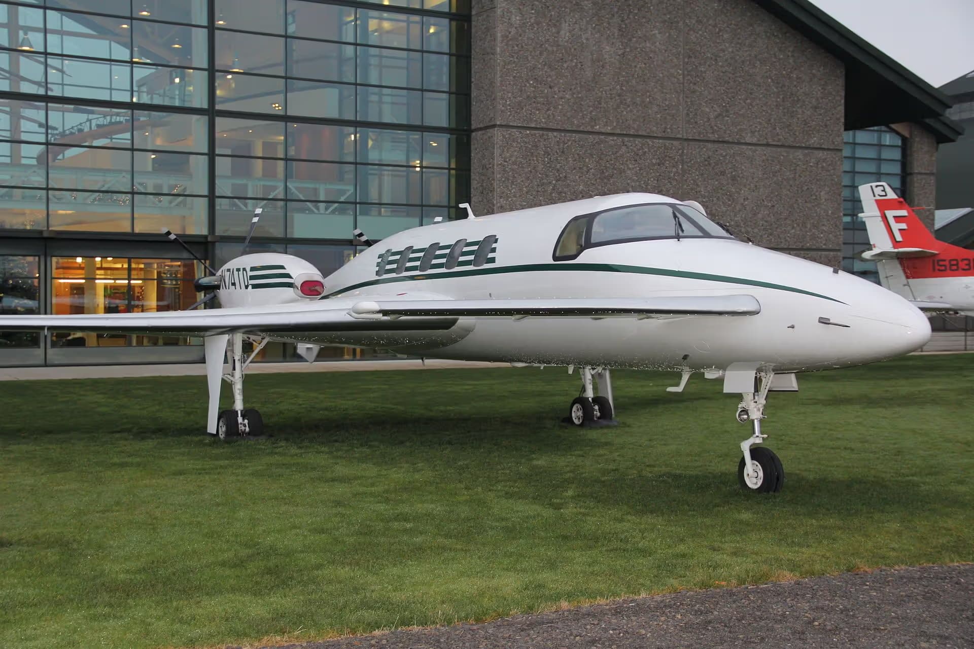 Unidentified — Business jet