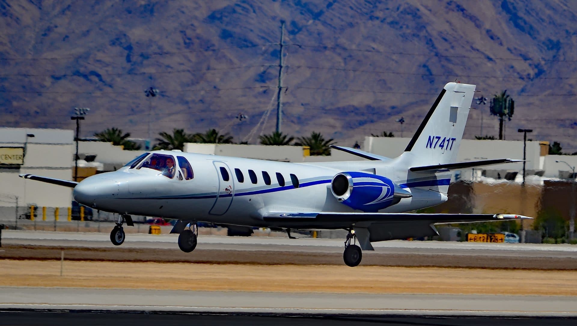 N741T — Business jet