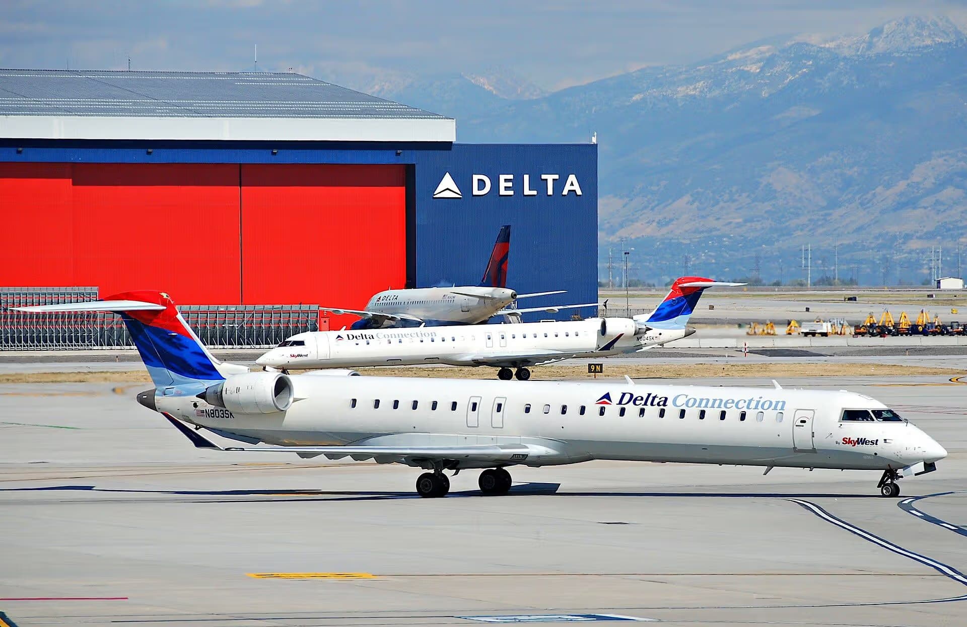 N803SK — Bombardier