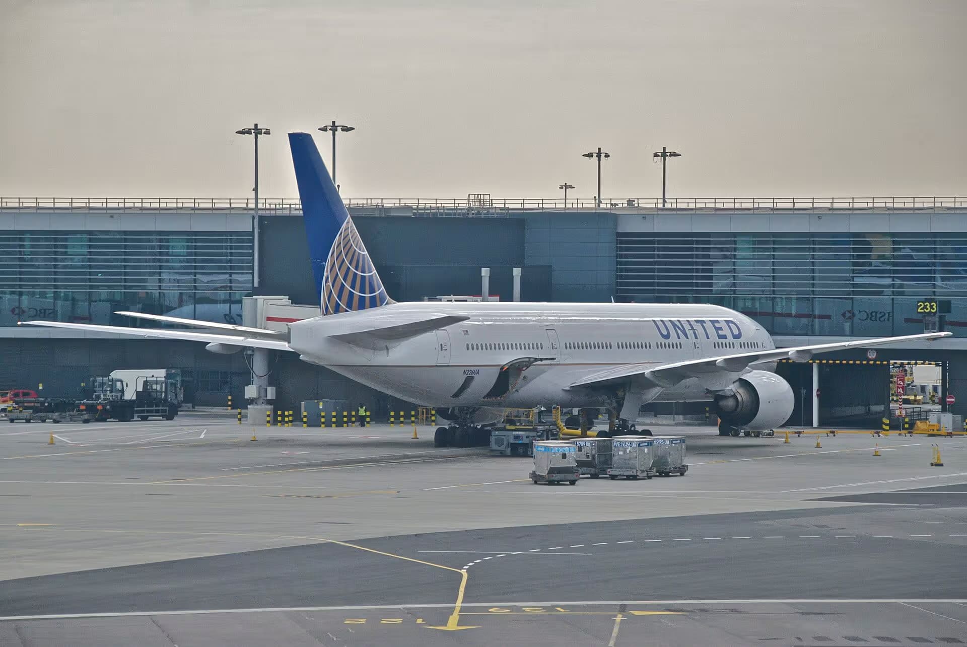 N226UA — Boeing
