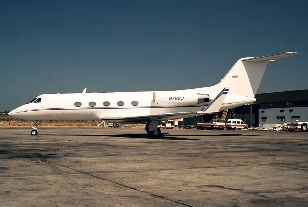 N768J — Business jet