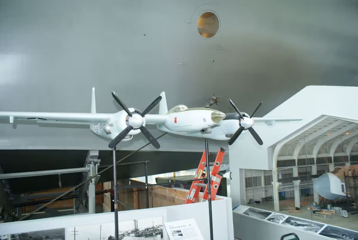 Unidentified — Aircraft