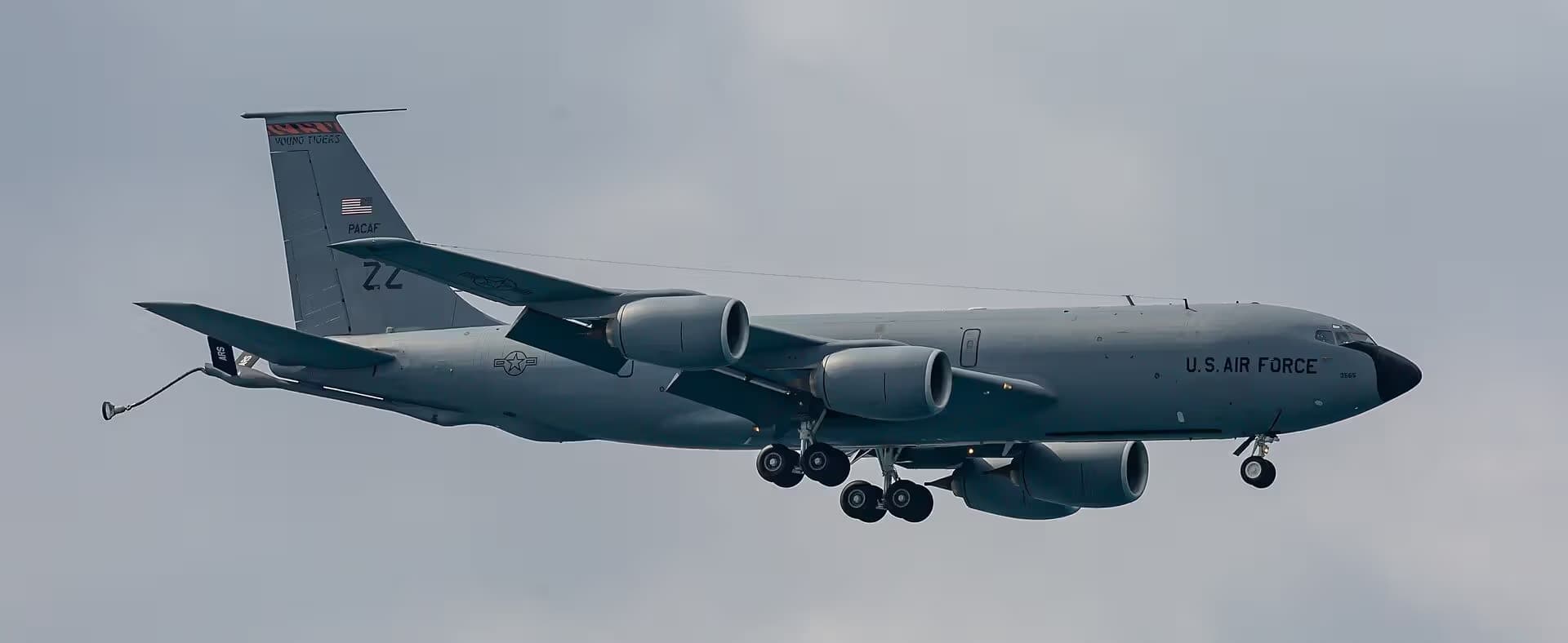 Unidentified — Boeing