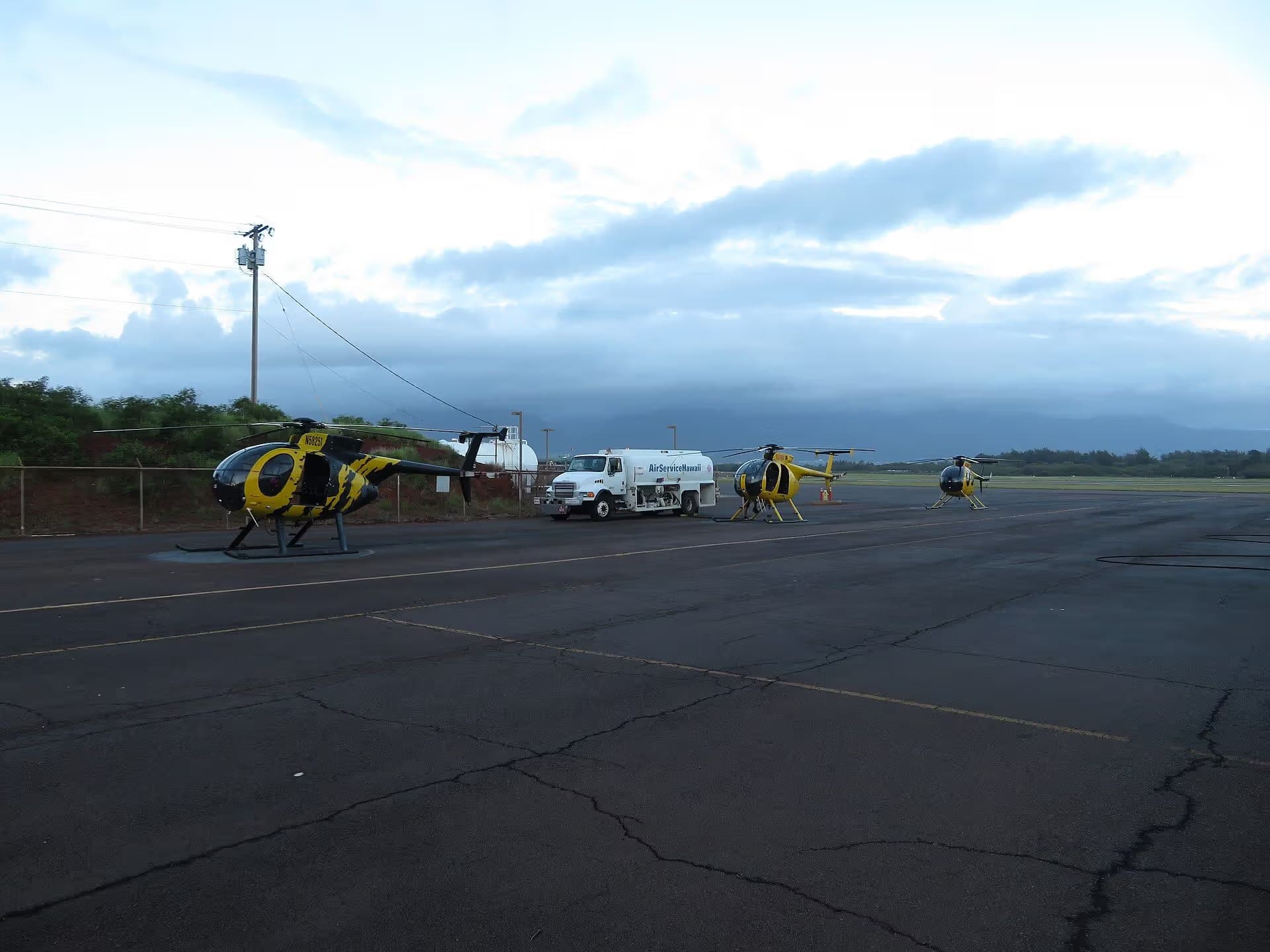 N58251 — Helicopter