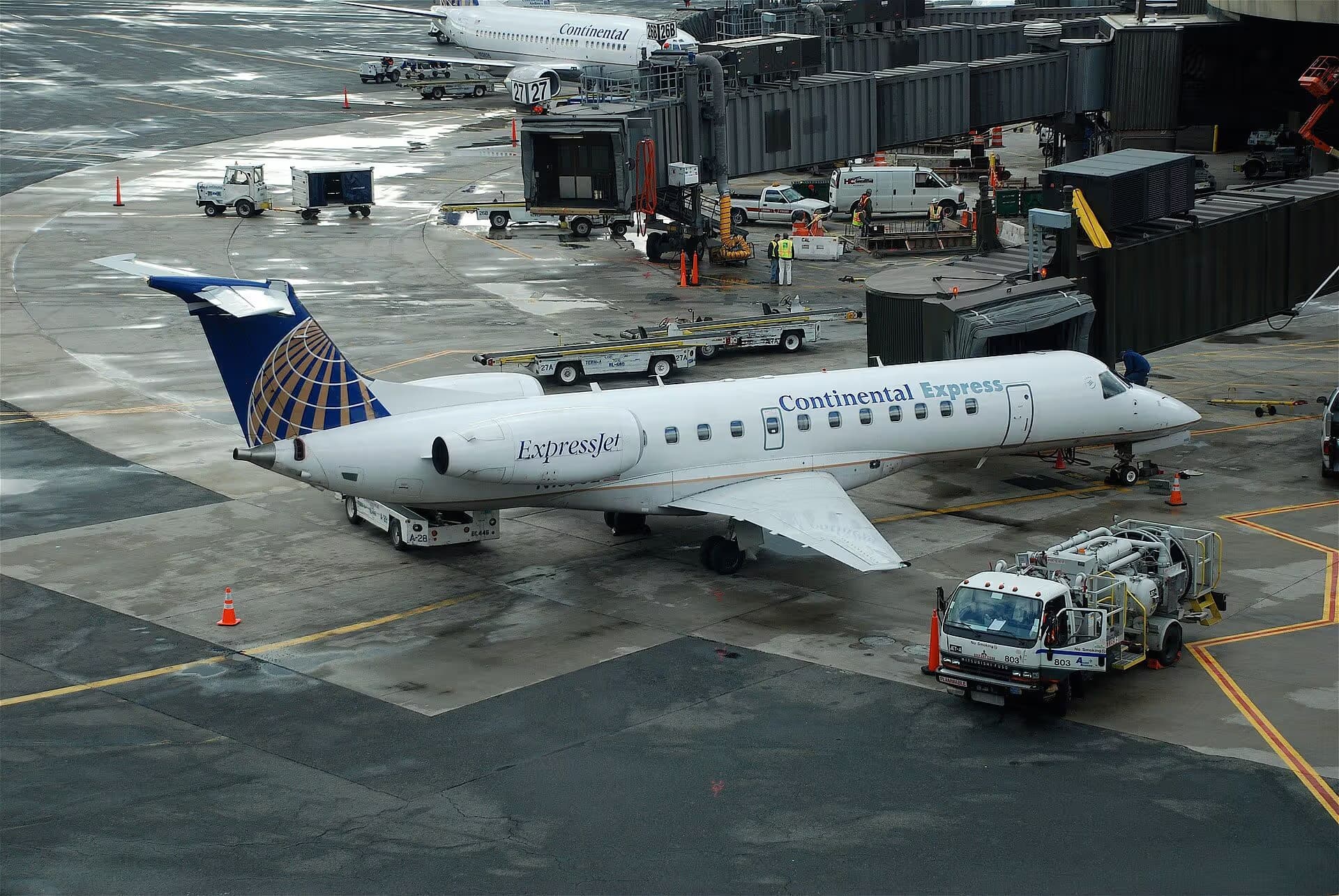 N16502 — Embraer