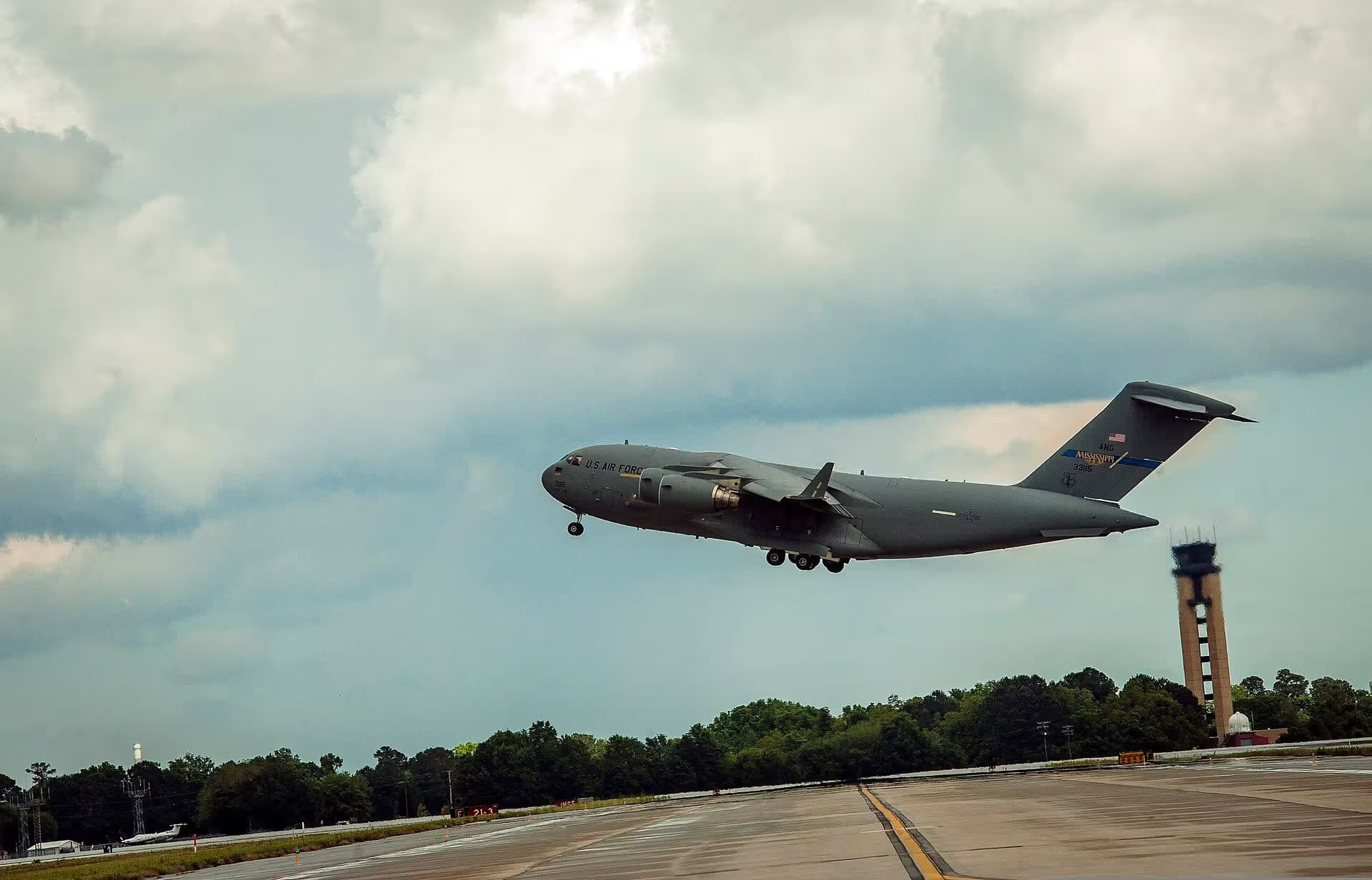 Unidentified — Aircraft