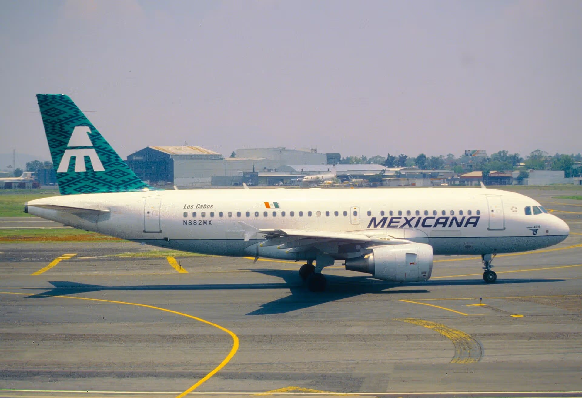 N882MX — Airbus