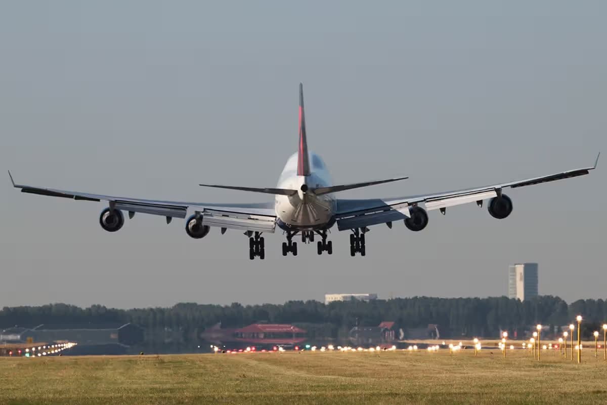 N670US — Boeing
