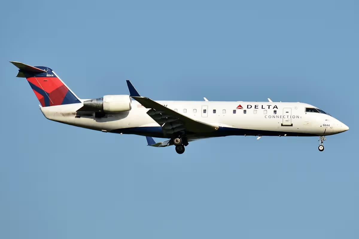 N927EV — Bombardier