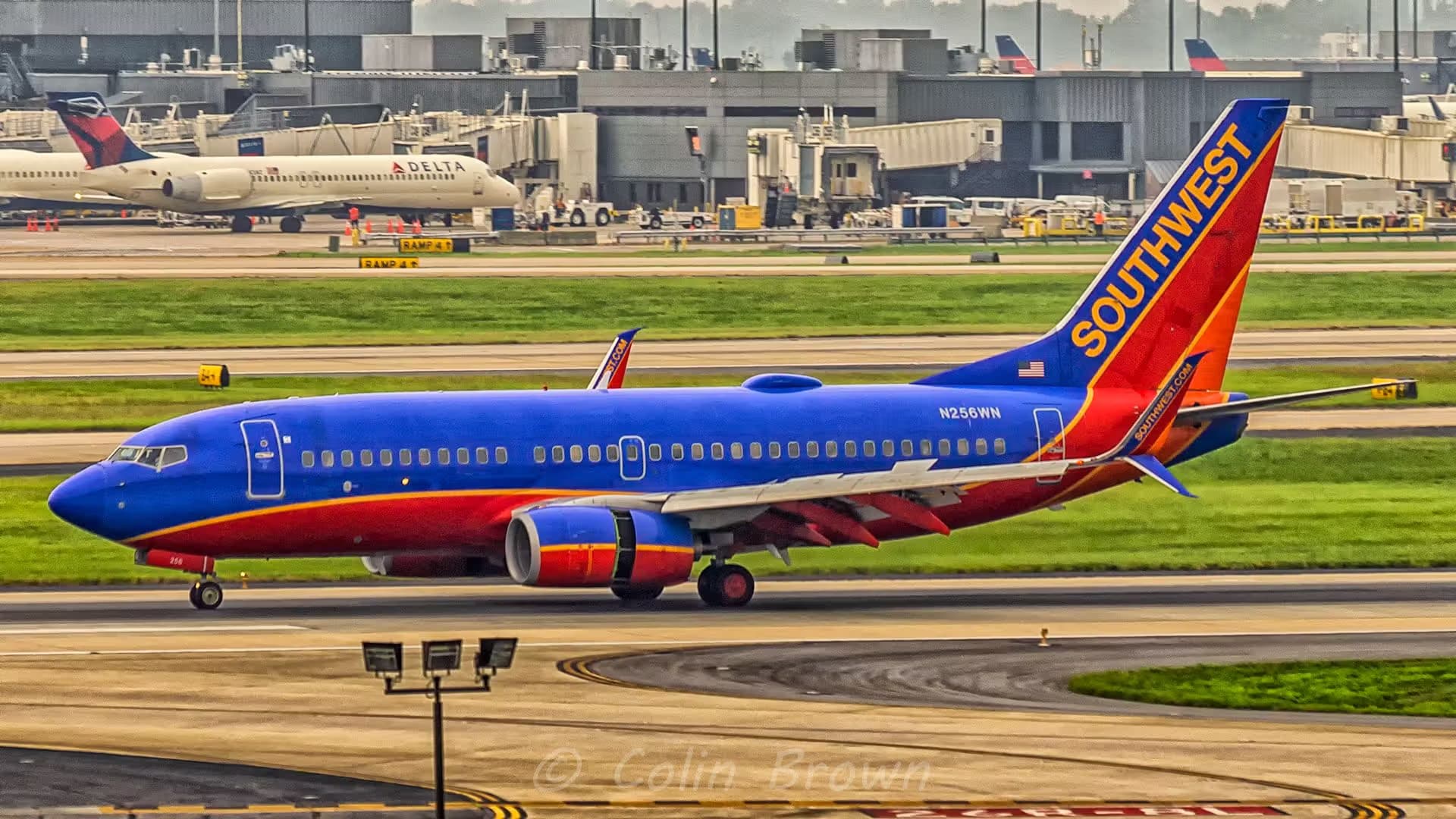 N256WN — Boeing
