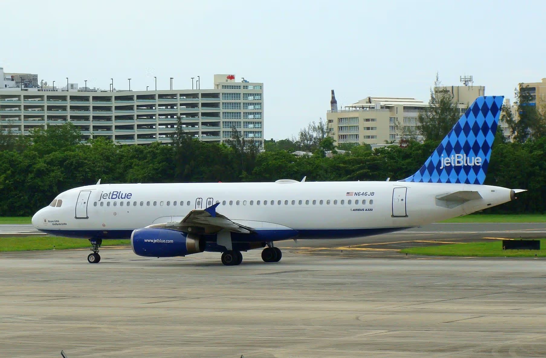 N646JB — Airbus