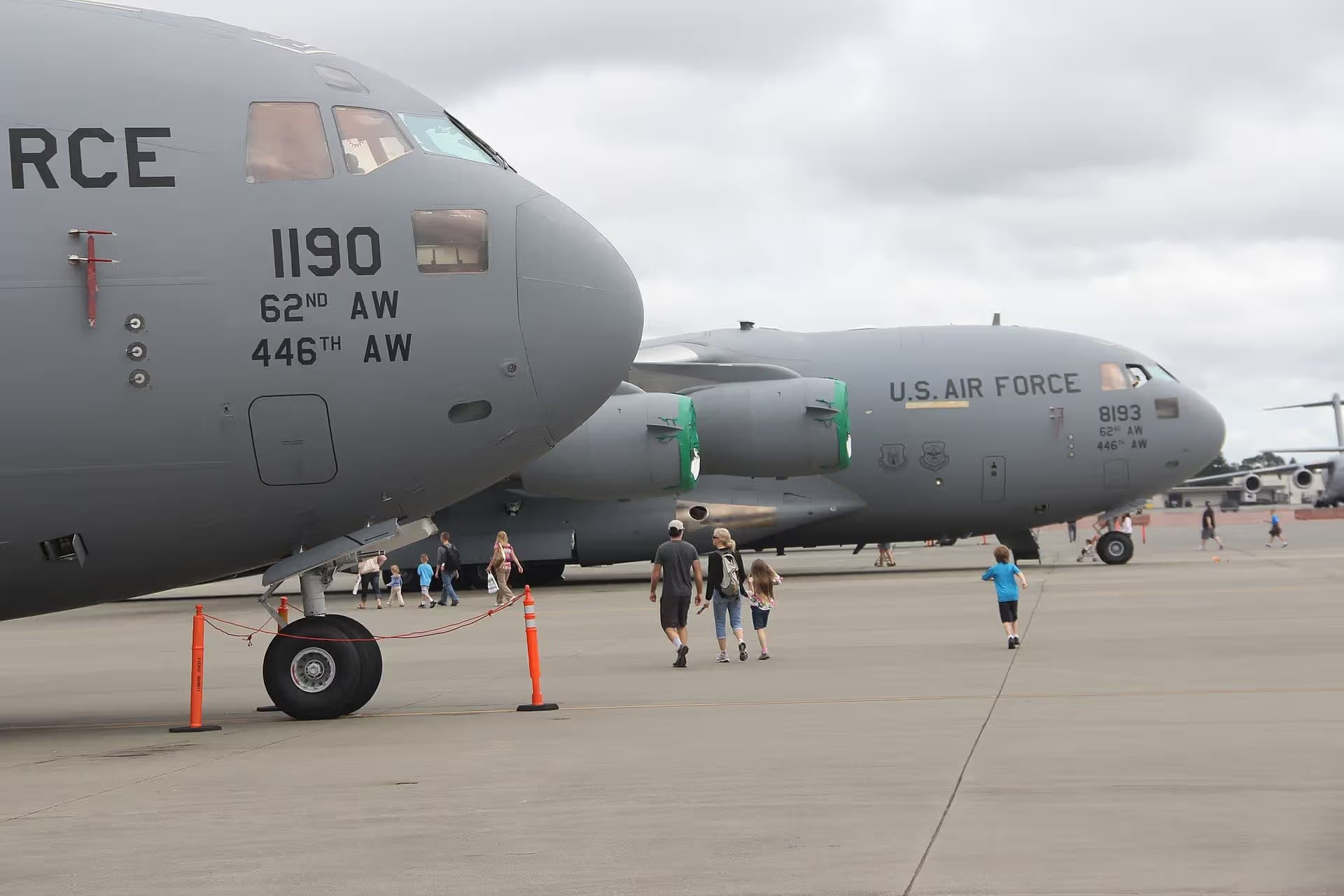 Unidentified — Aircraft