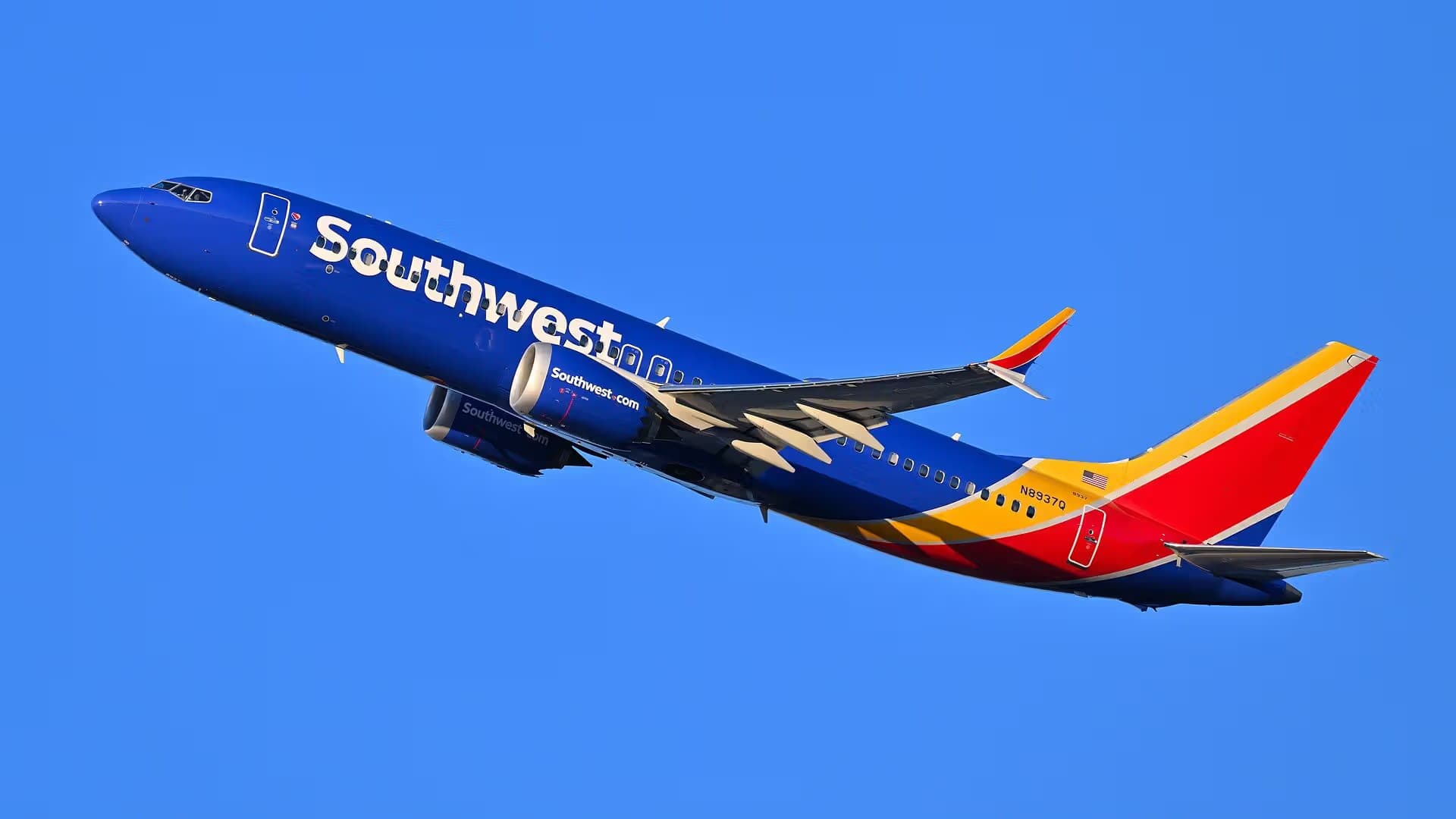 N8937Q — Boeing
