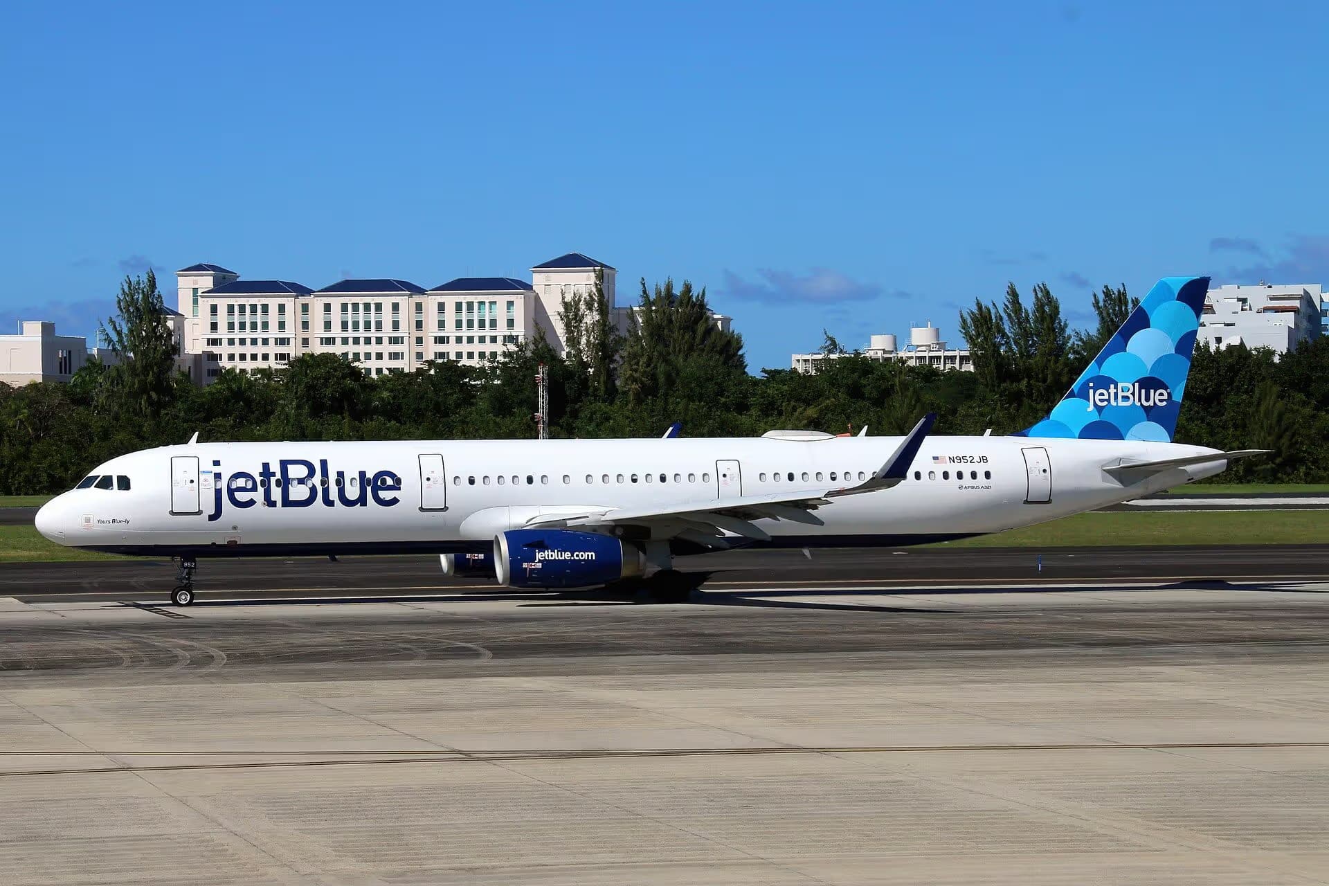 N952JB — Airbus