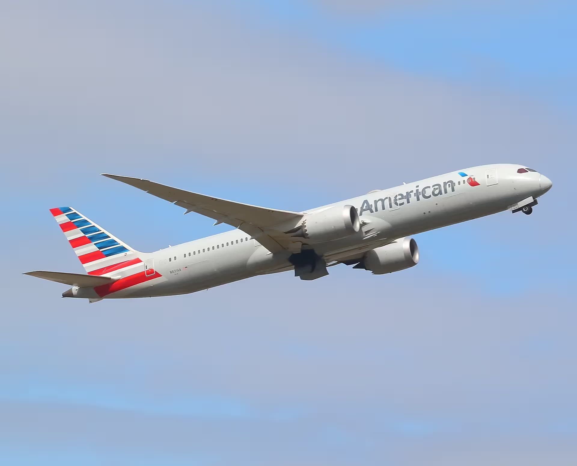 N831AA — Boeing