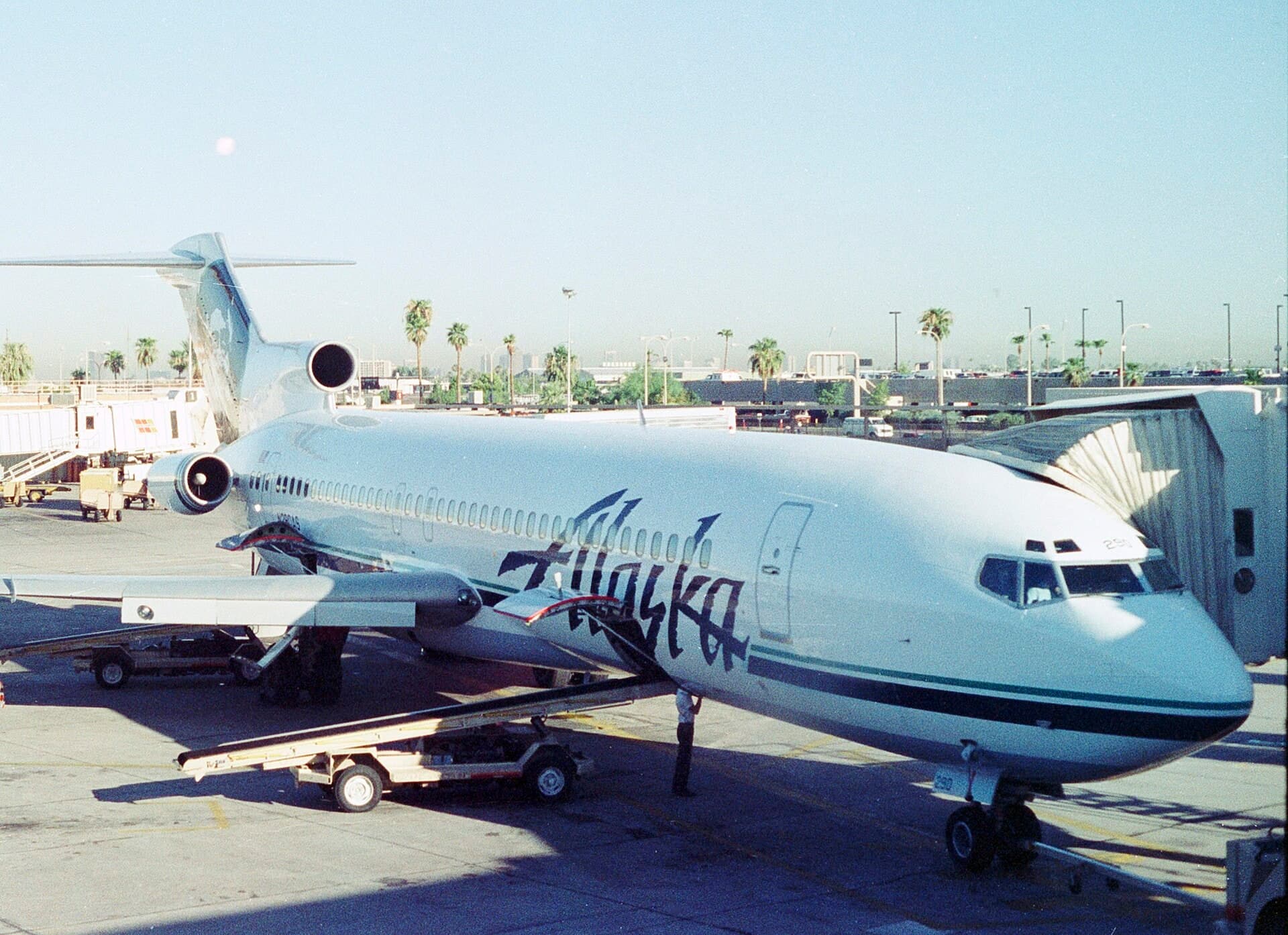 N290AS — Boeing