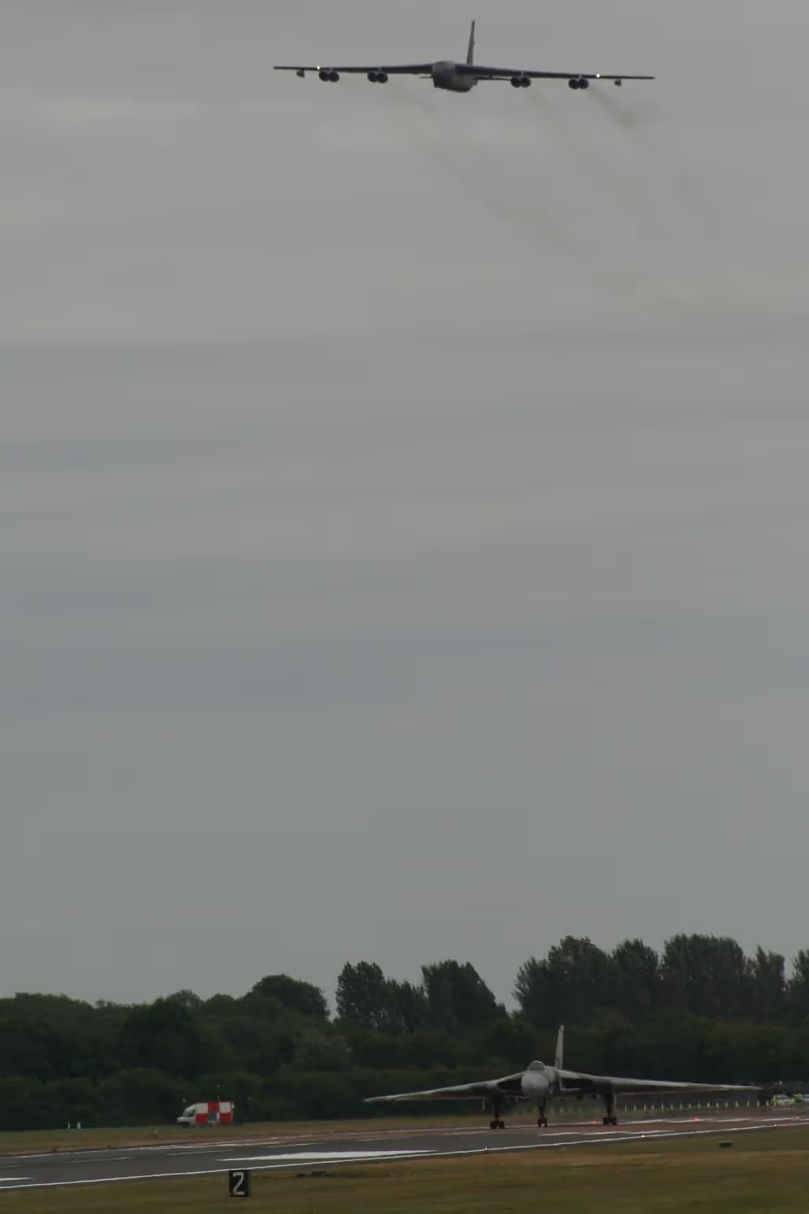 Unidentified — Aircraft