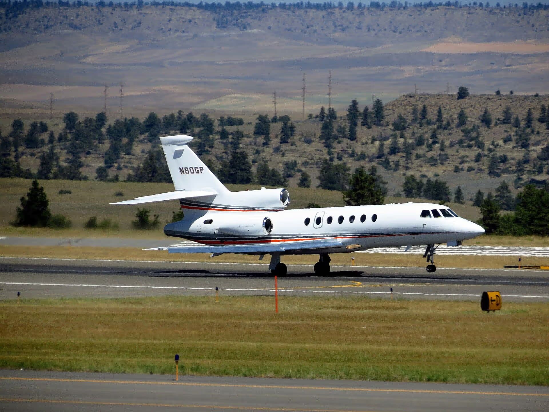 N80GP — Business jet