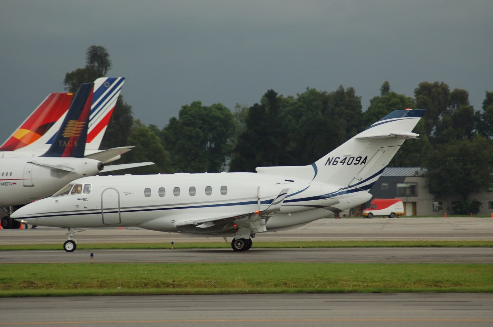 N6409A — Business jet
