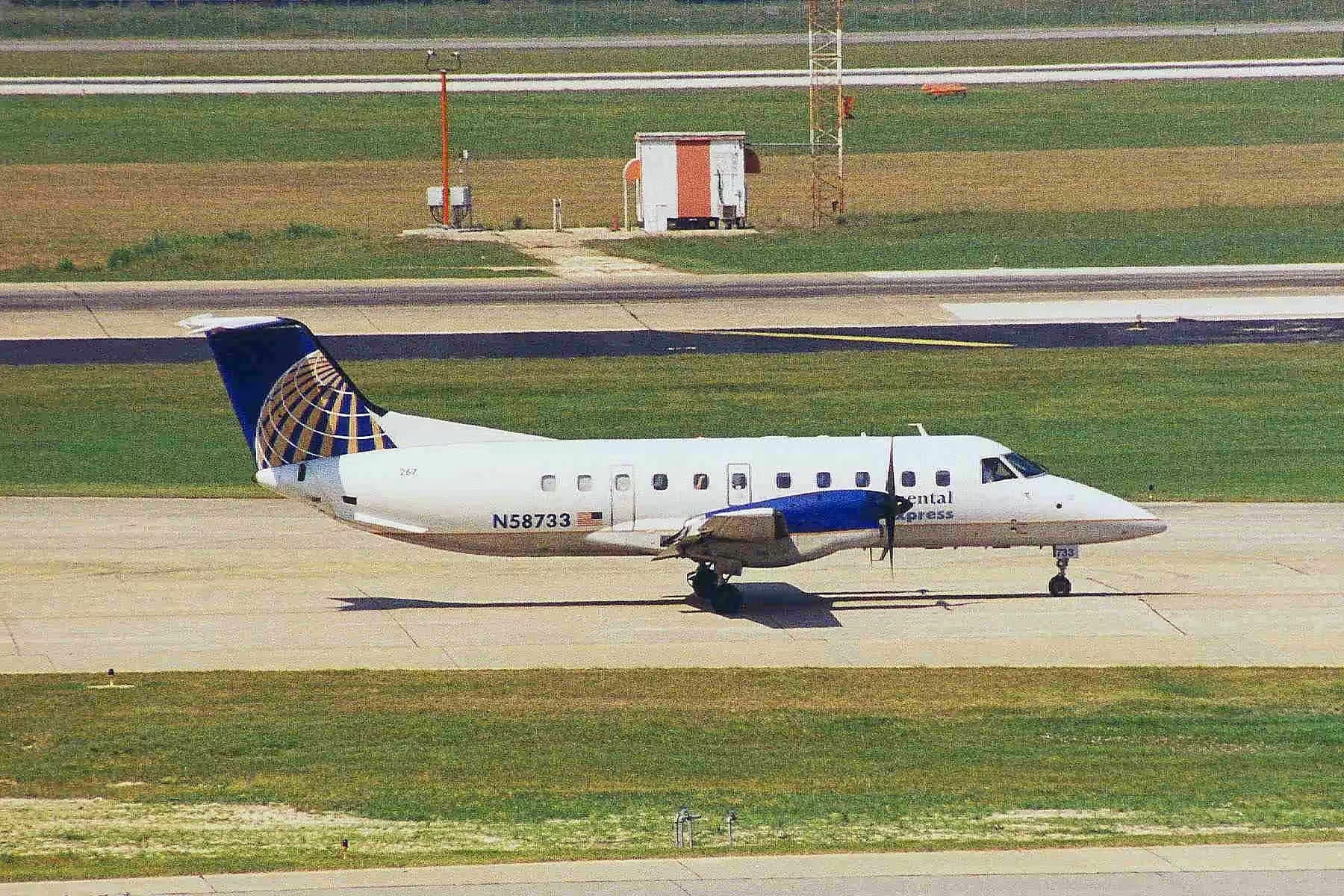 N58733 — Aircraft