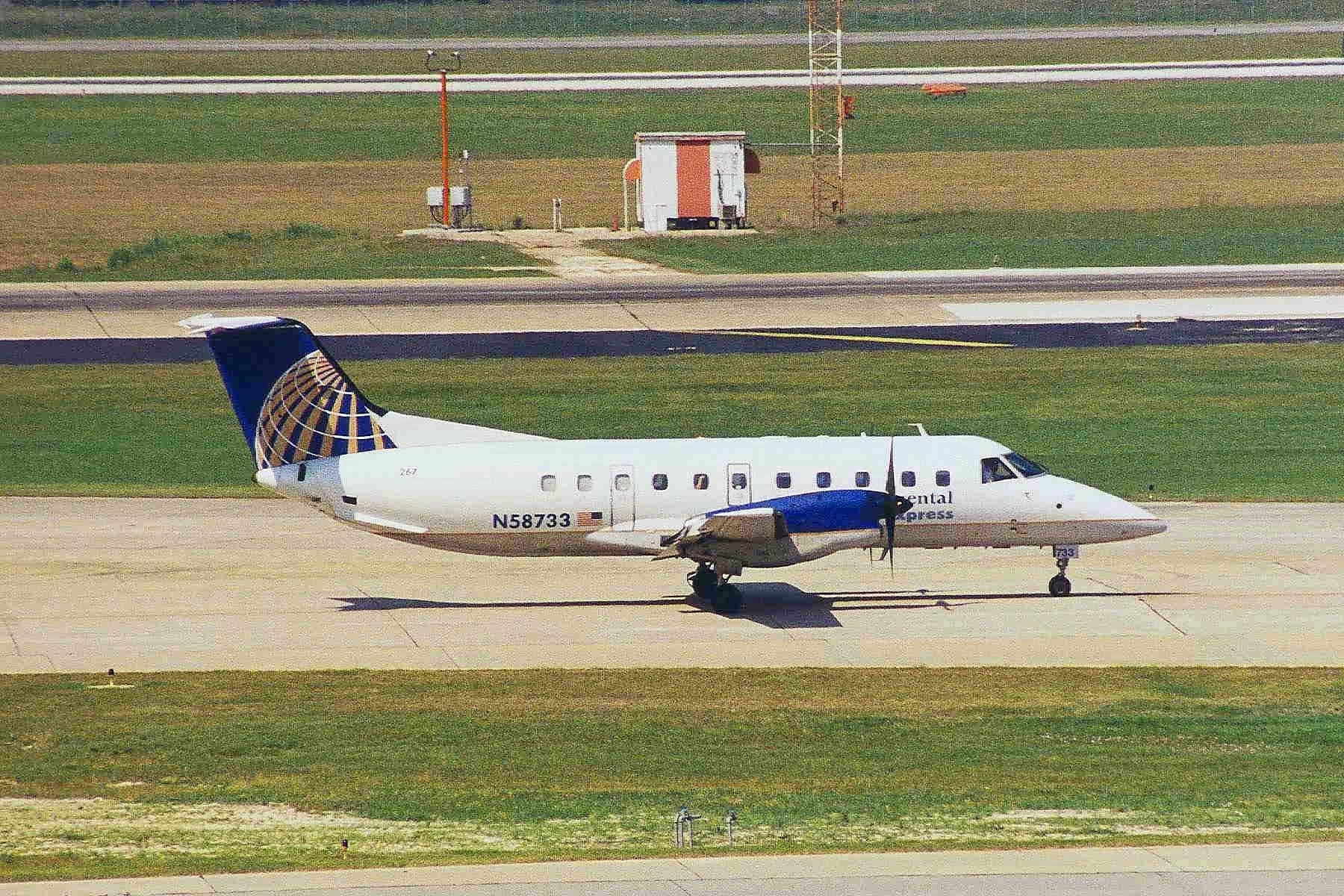 N58733 — Aircraft