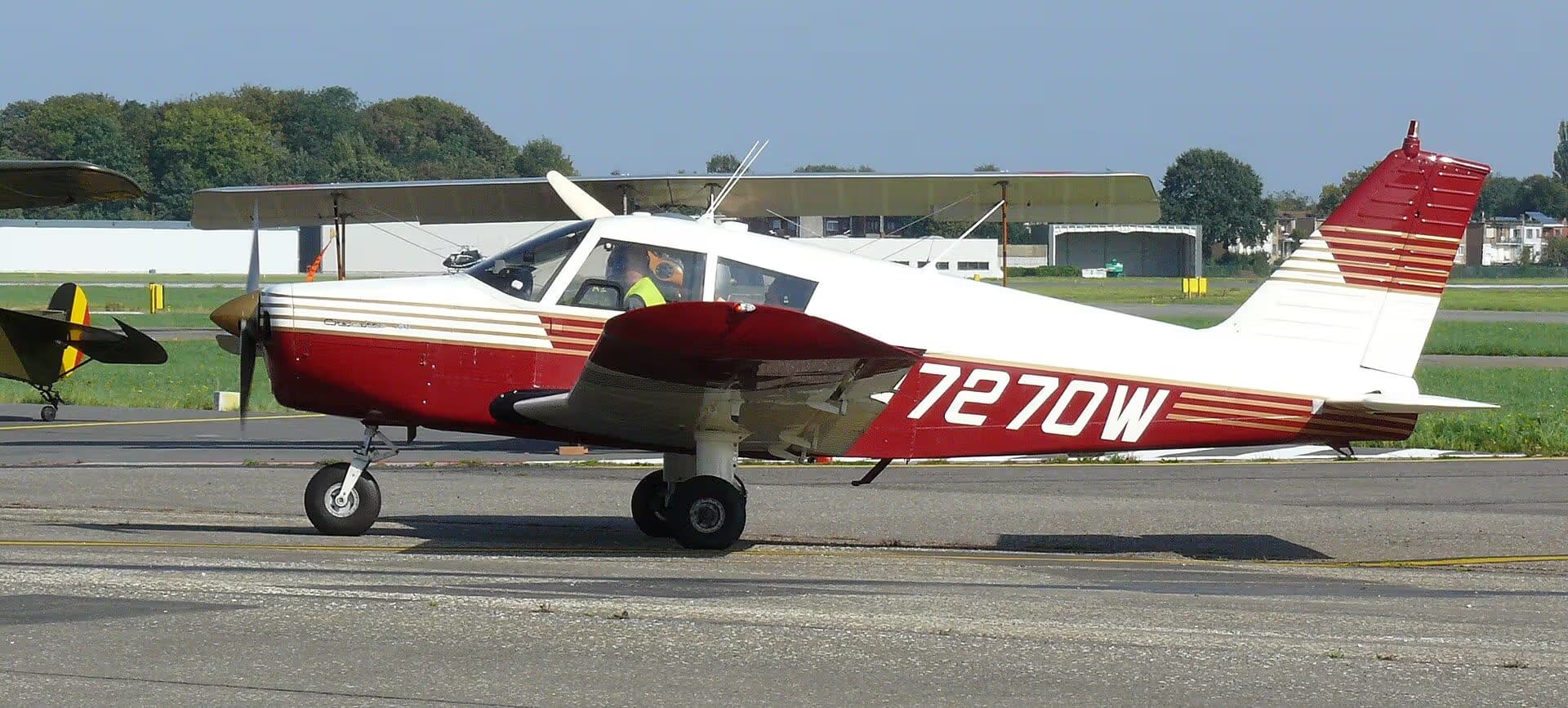 N7270W — Single-engine aircraft