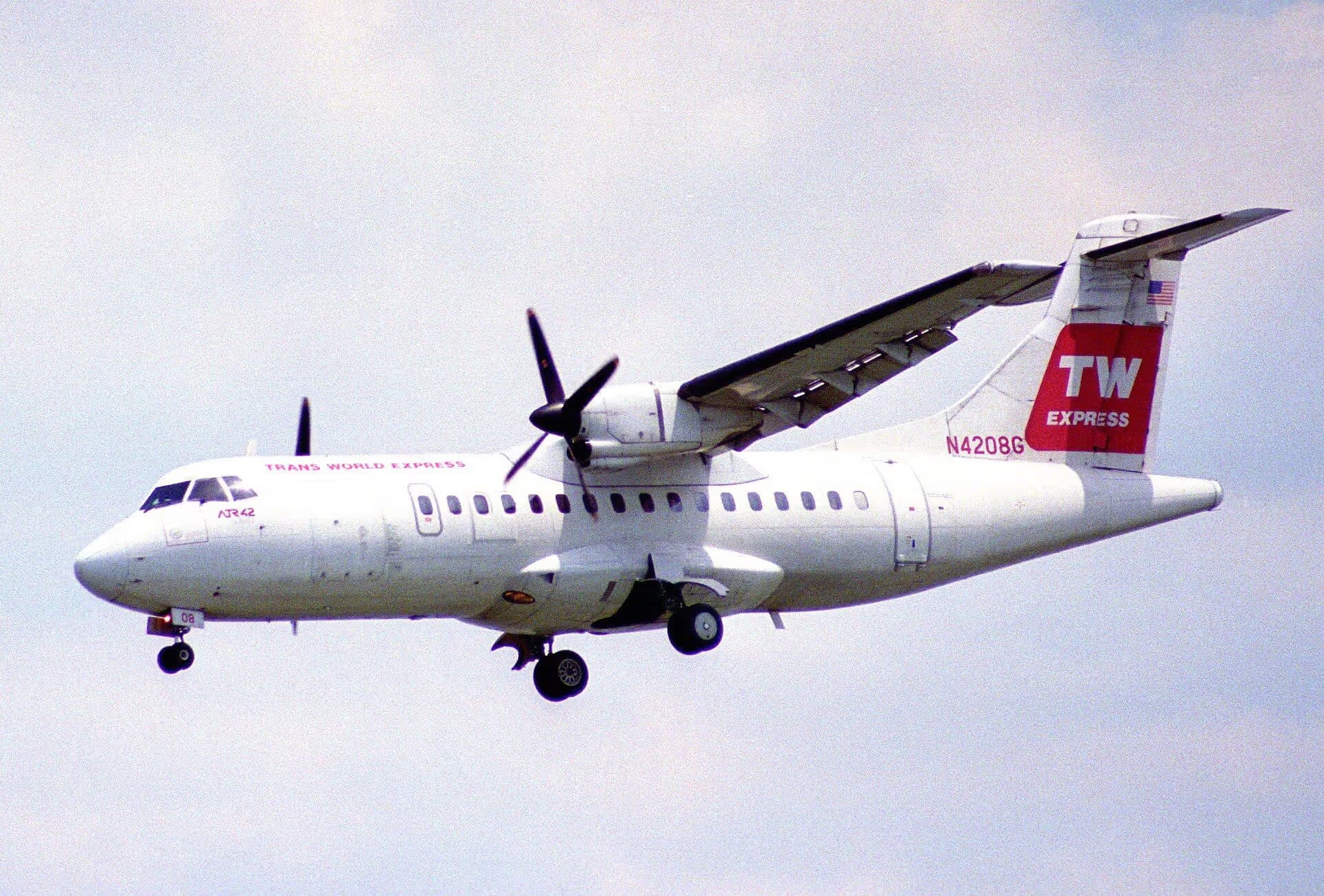 N4208G — Aircraft