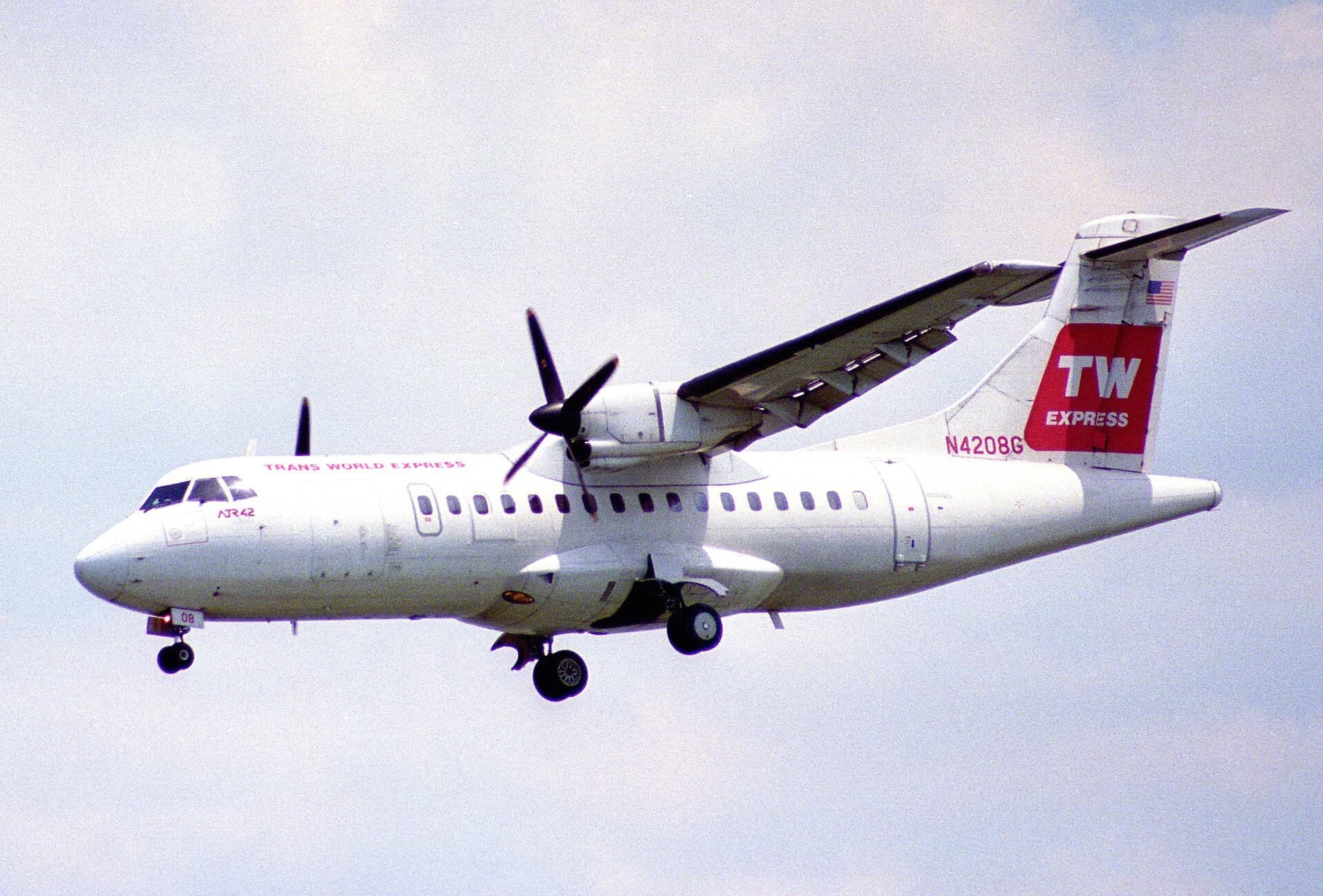 N4208G — Aircraft