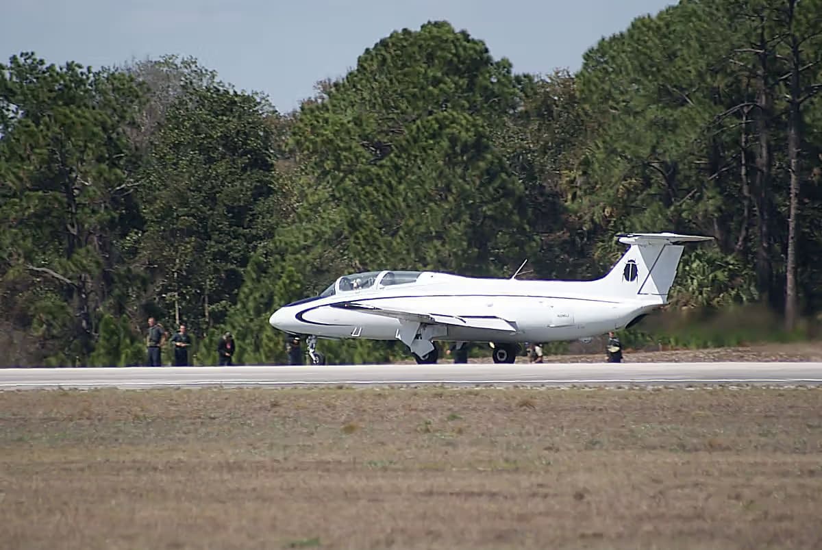 Unidentified — Aircraft