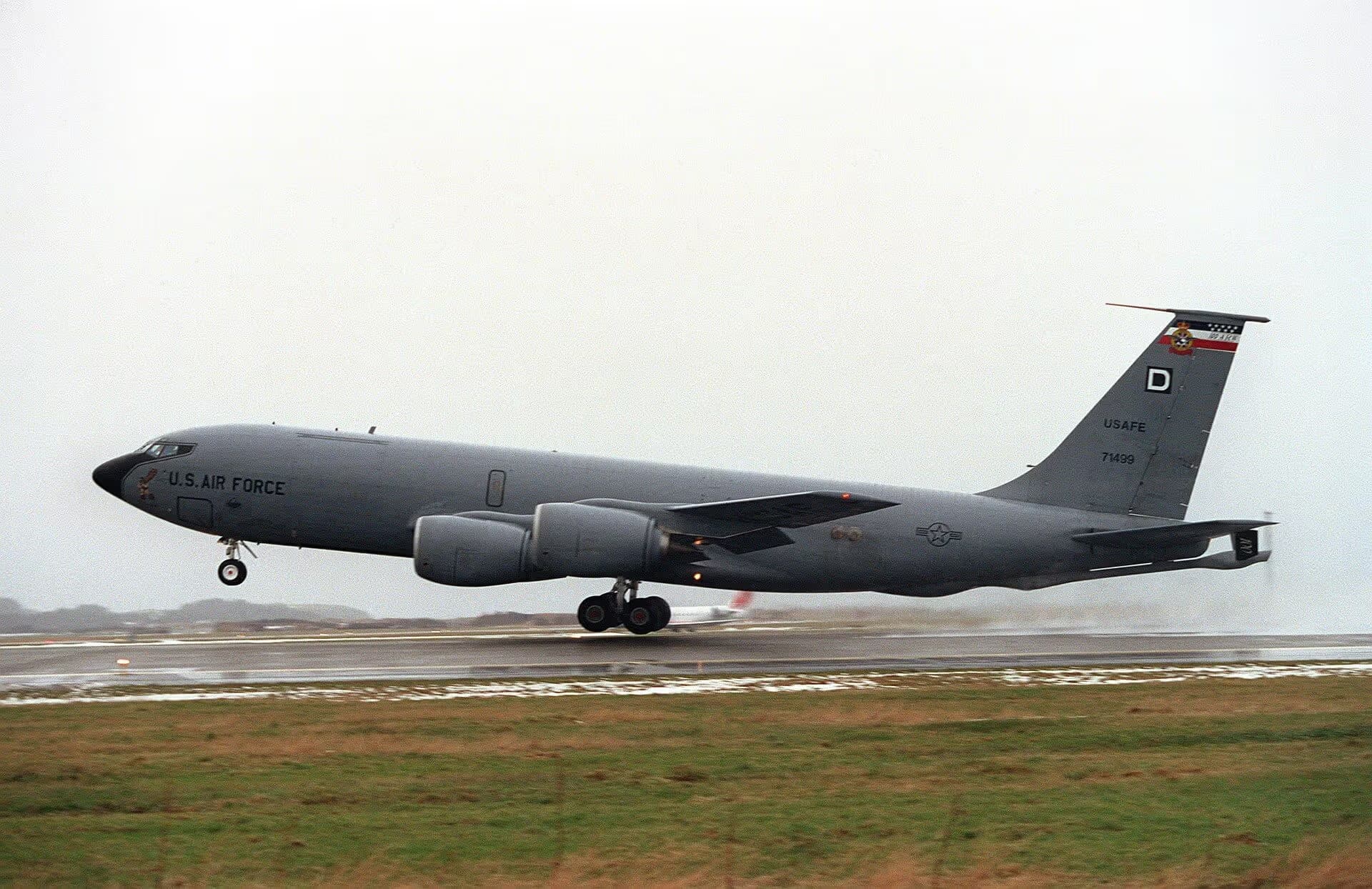 Unidentified — Aircraft