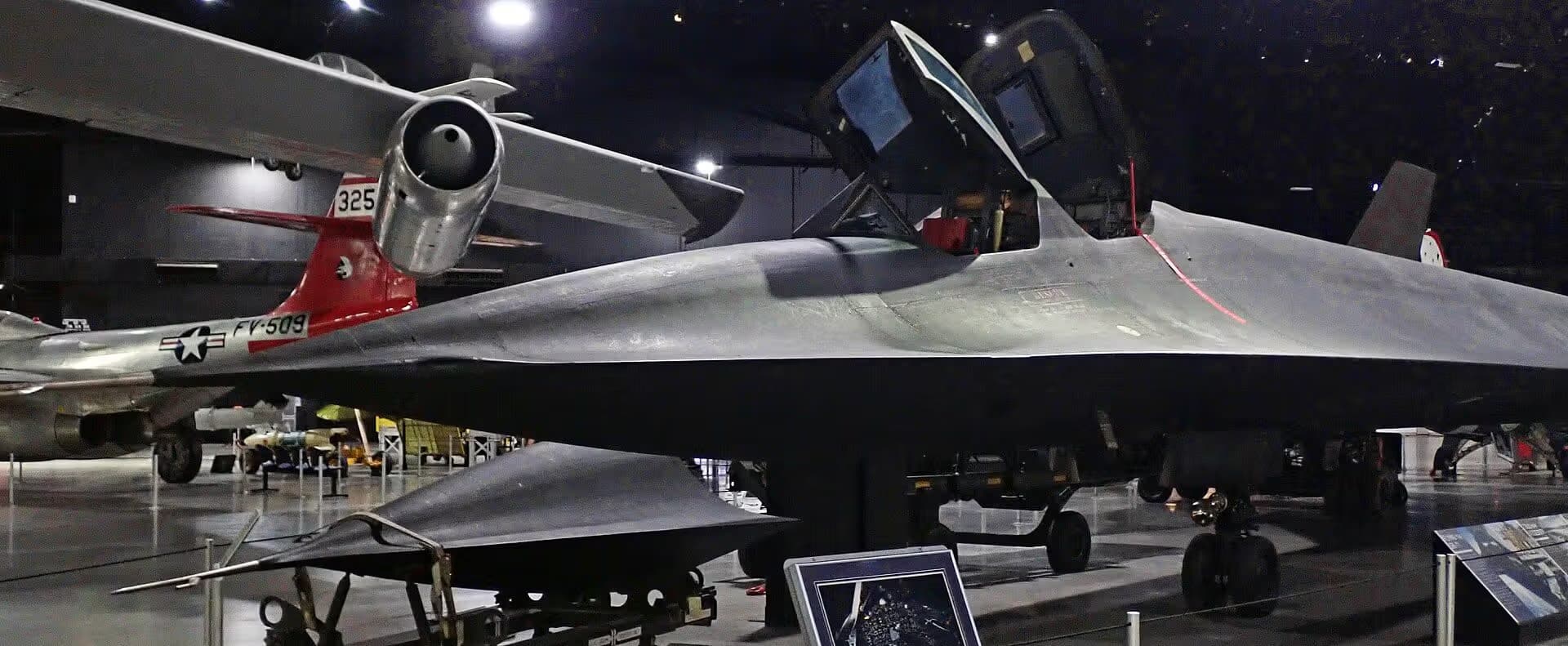 Unidentified — Lockheed