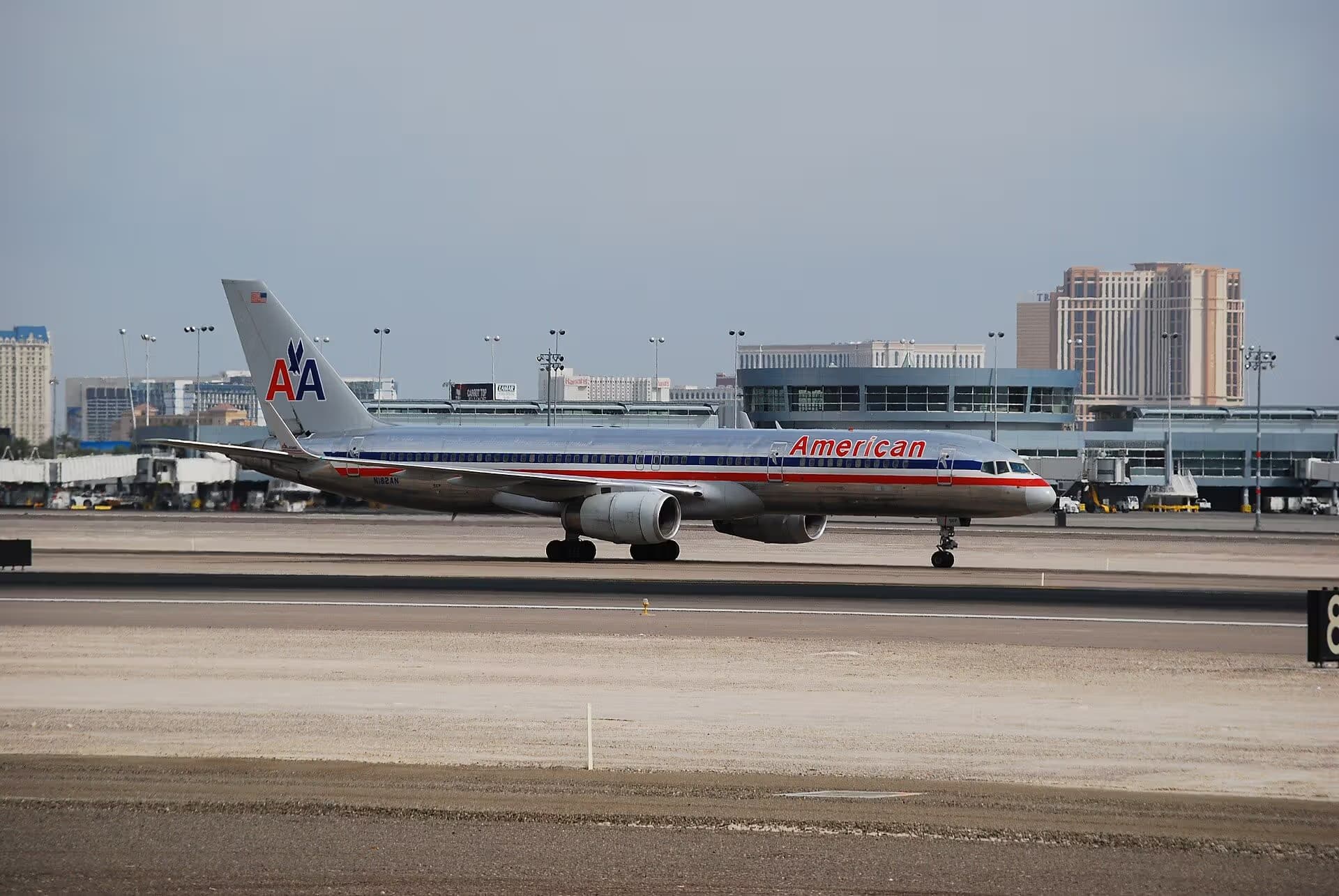 N182AN — Boeing