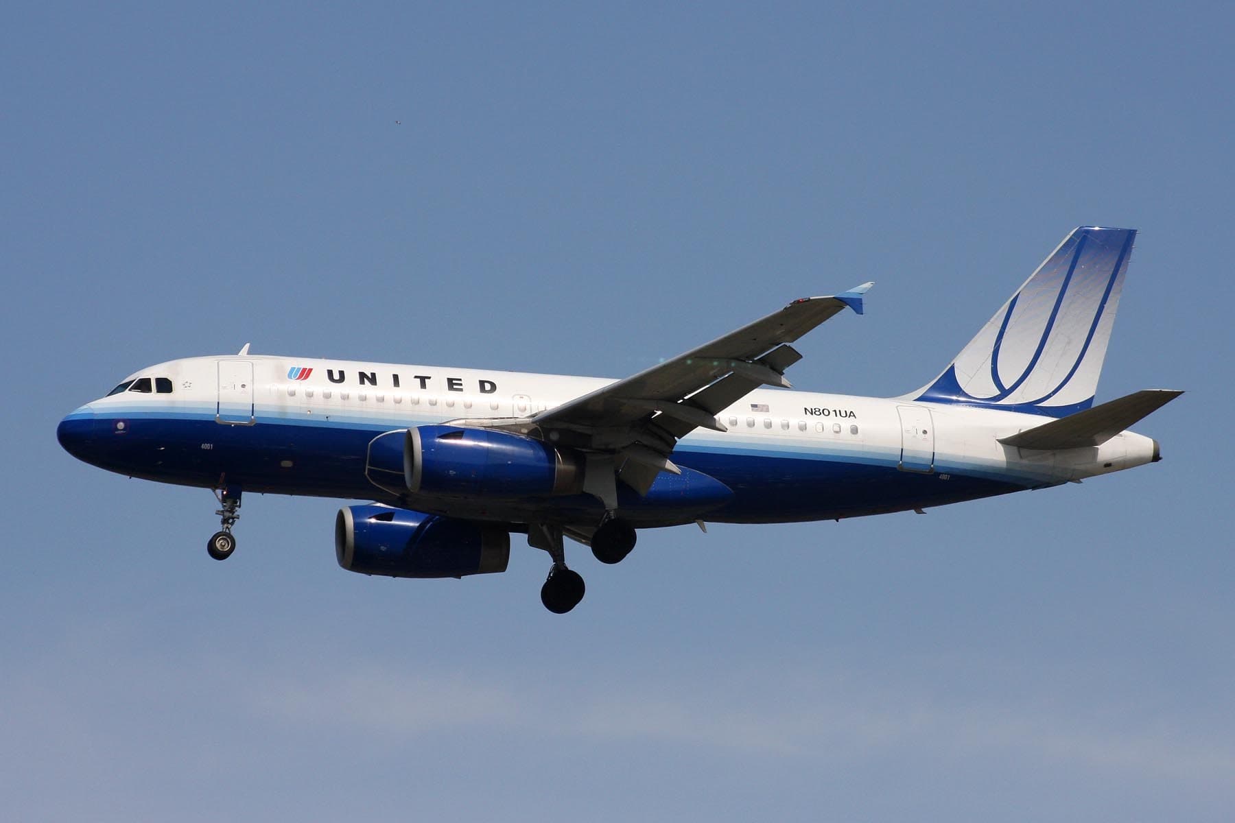 N801UA — Airbus