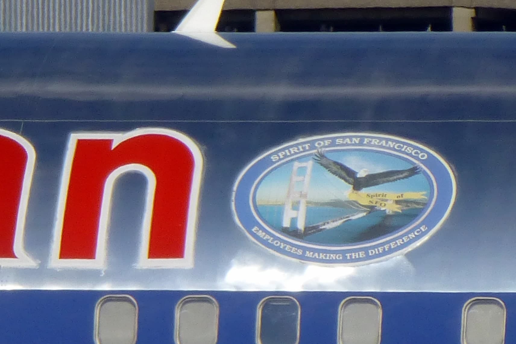 N351AN — Aircraft