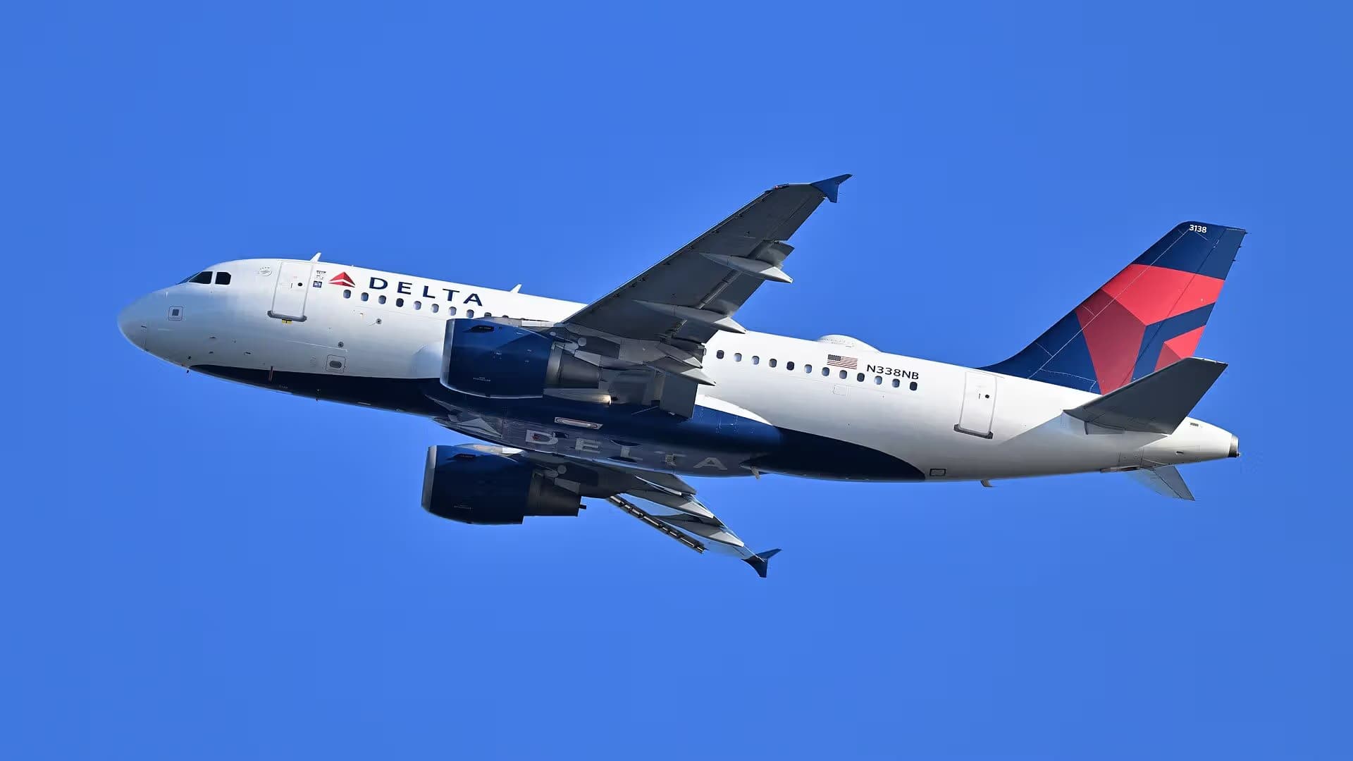 N338NB — Airbus
