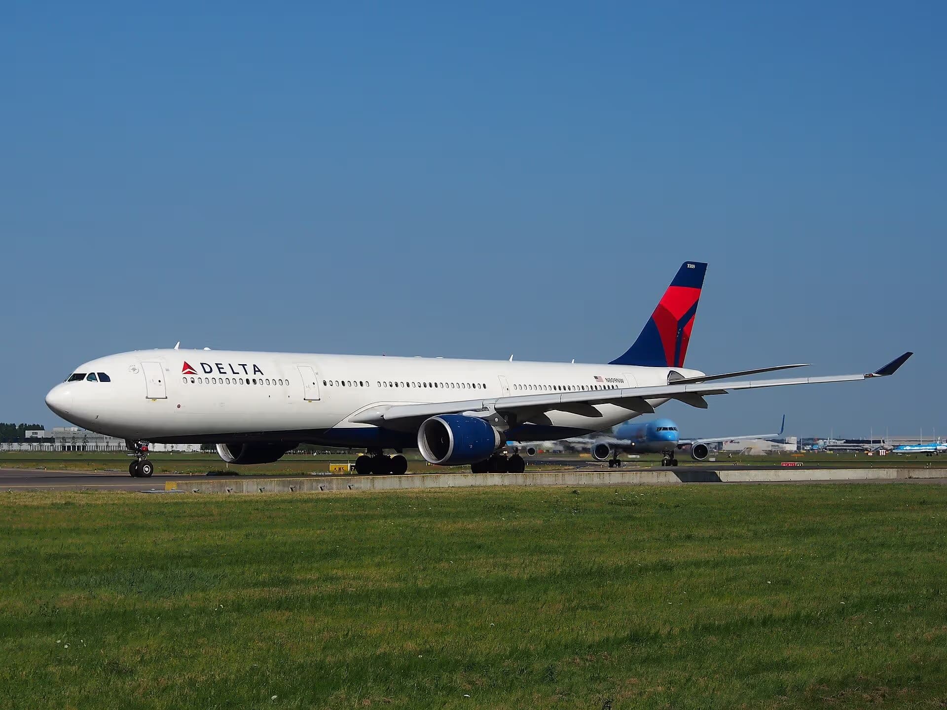 N809NW — Airbus