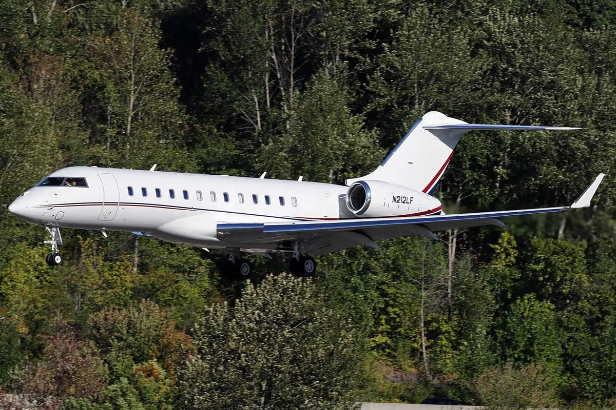 N212LF — Business jet