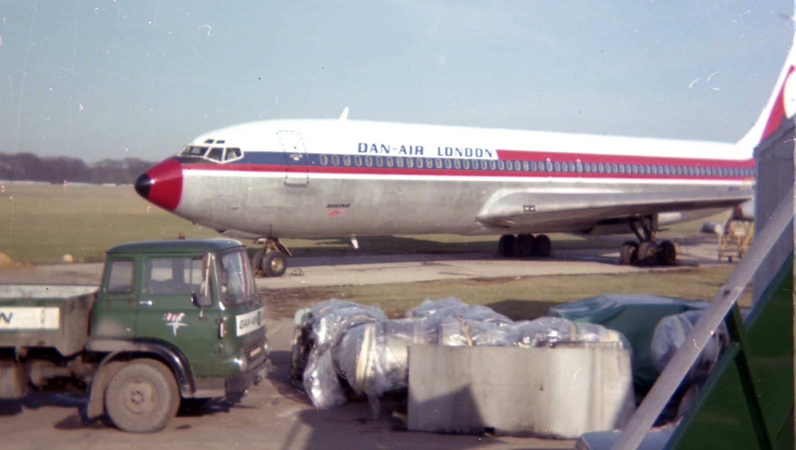 G-AZTG — Boeing