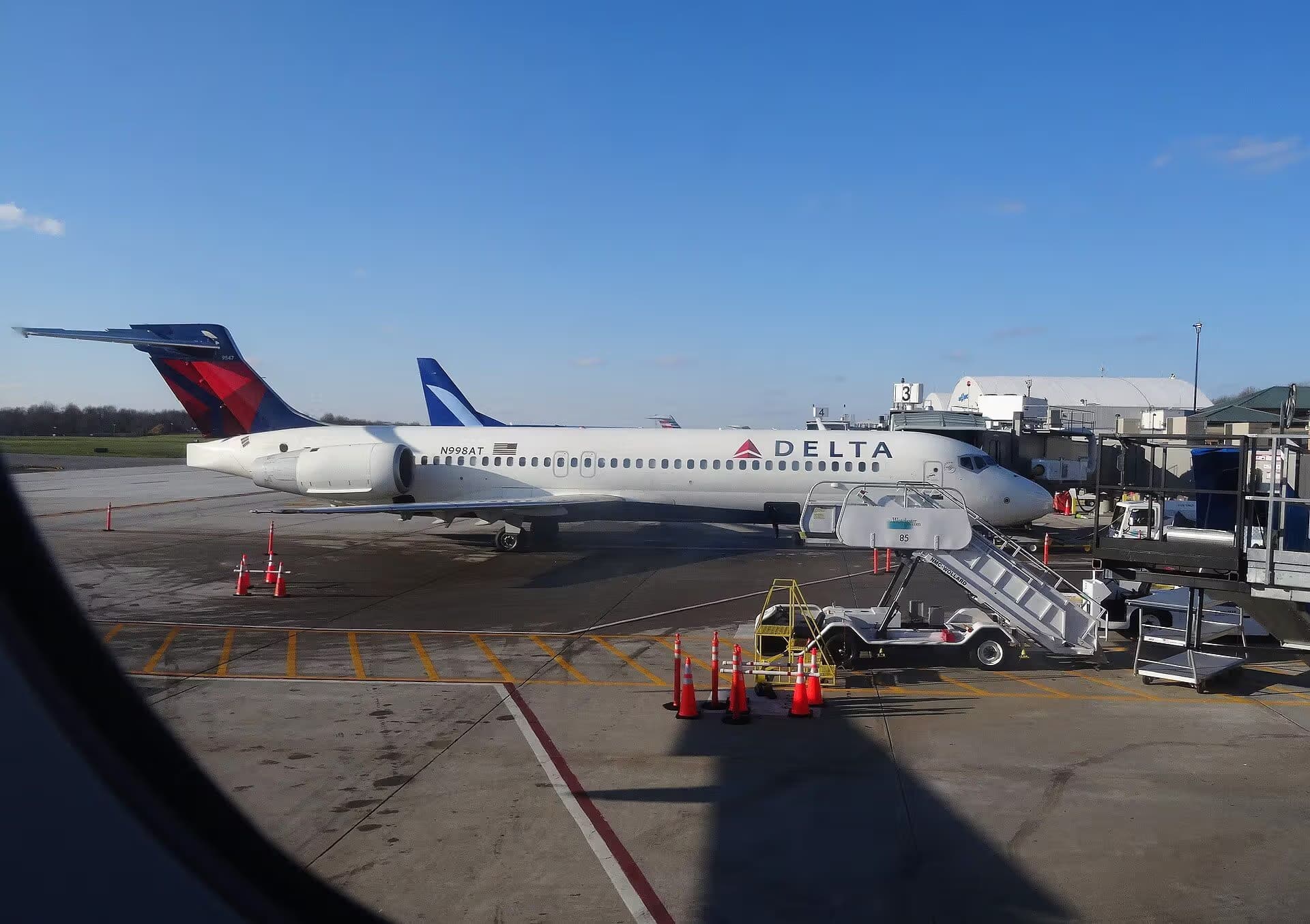 N998AT — Boeing