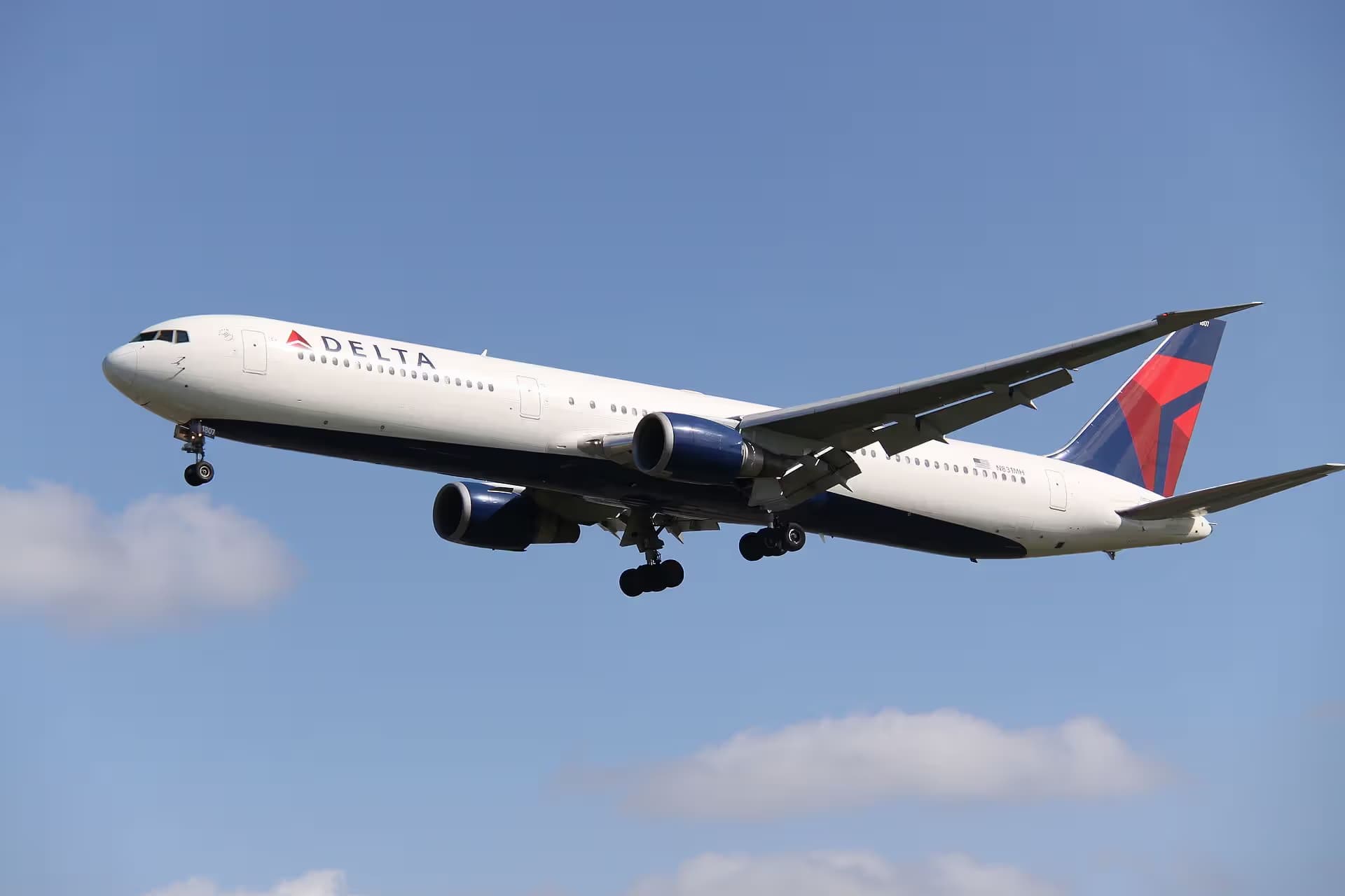 N831MH — Boeing