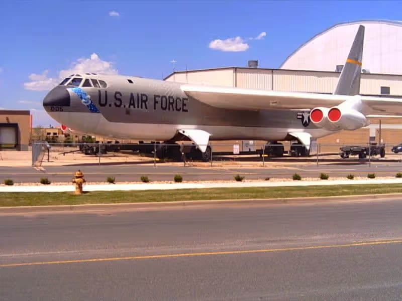 Unidentified — Aircraft
