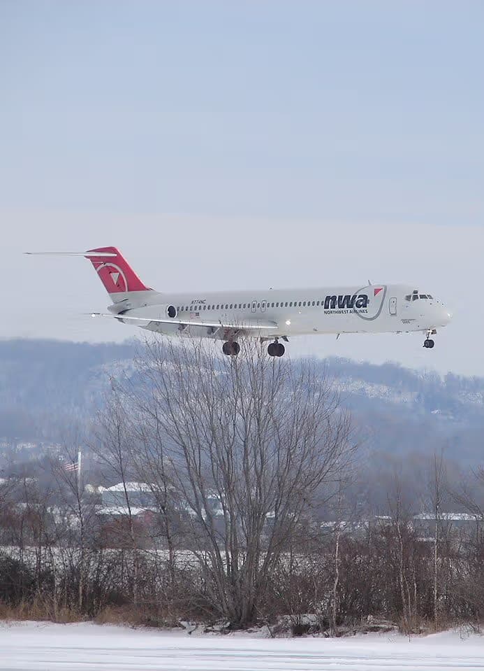 N774NC — Douglas