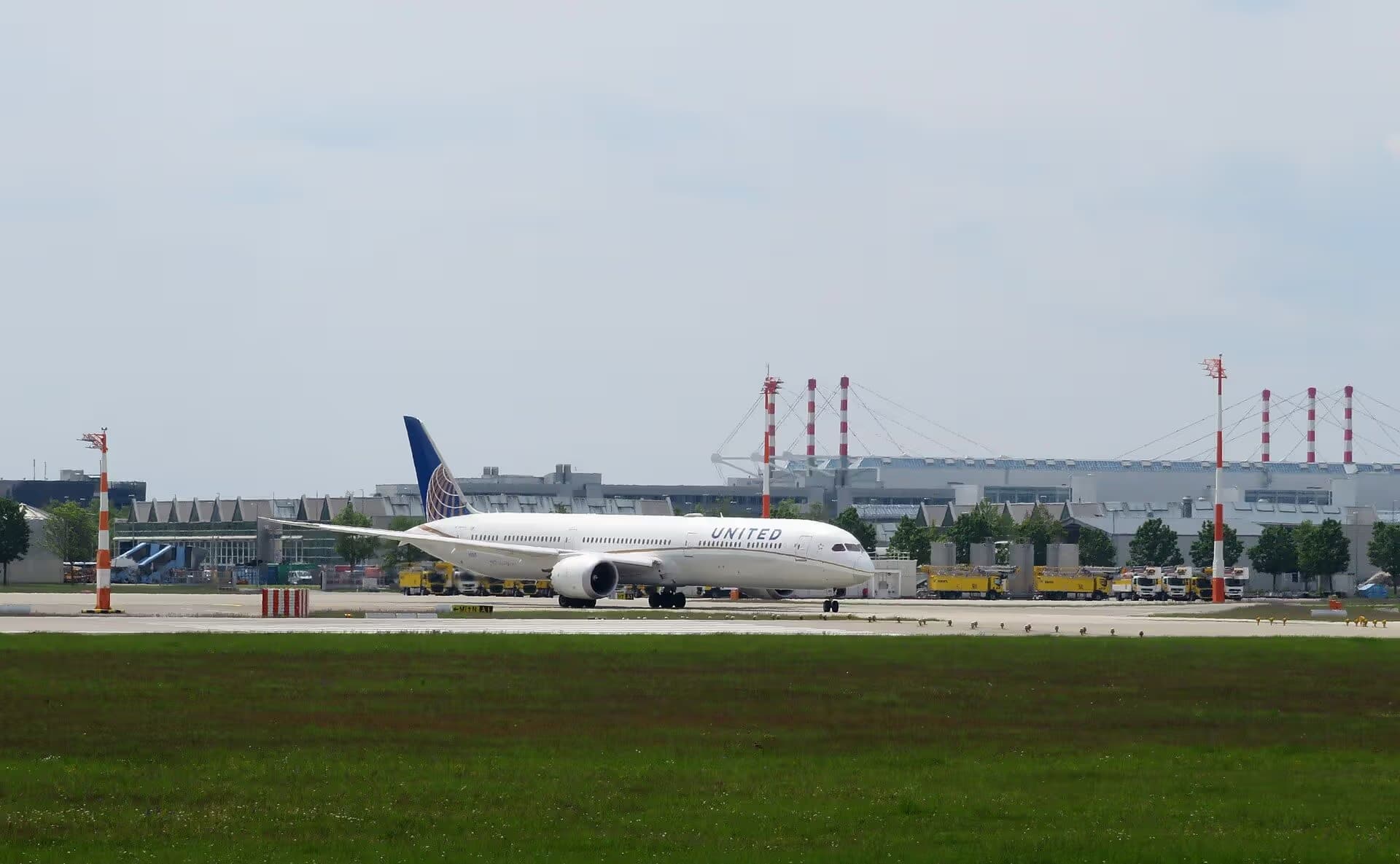 N12005 — Boeing at Munich Airport