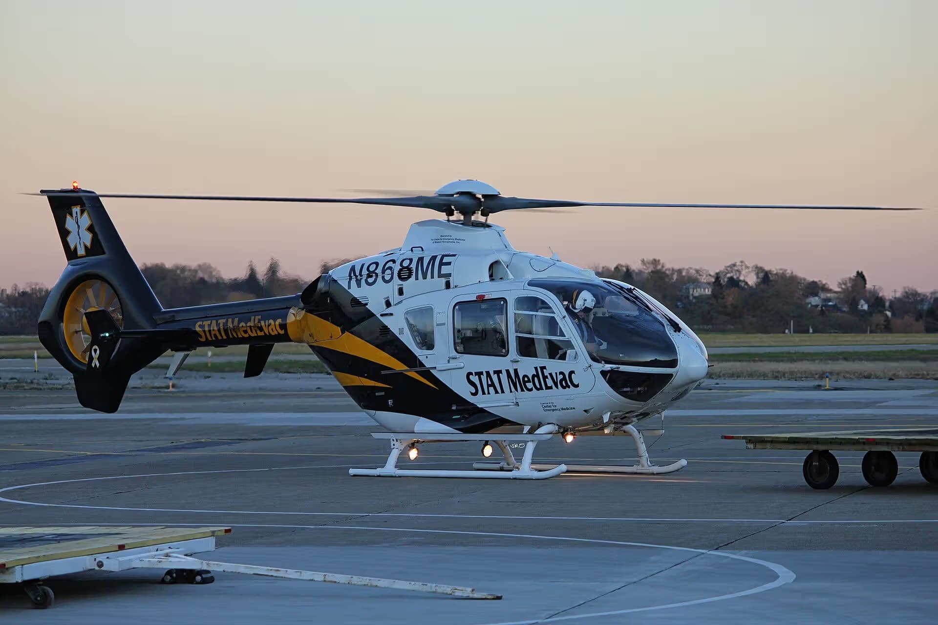 N868ME — Helicopter